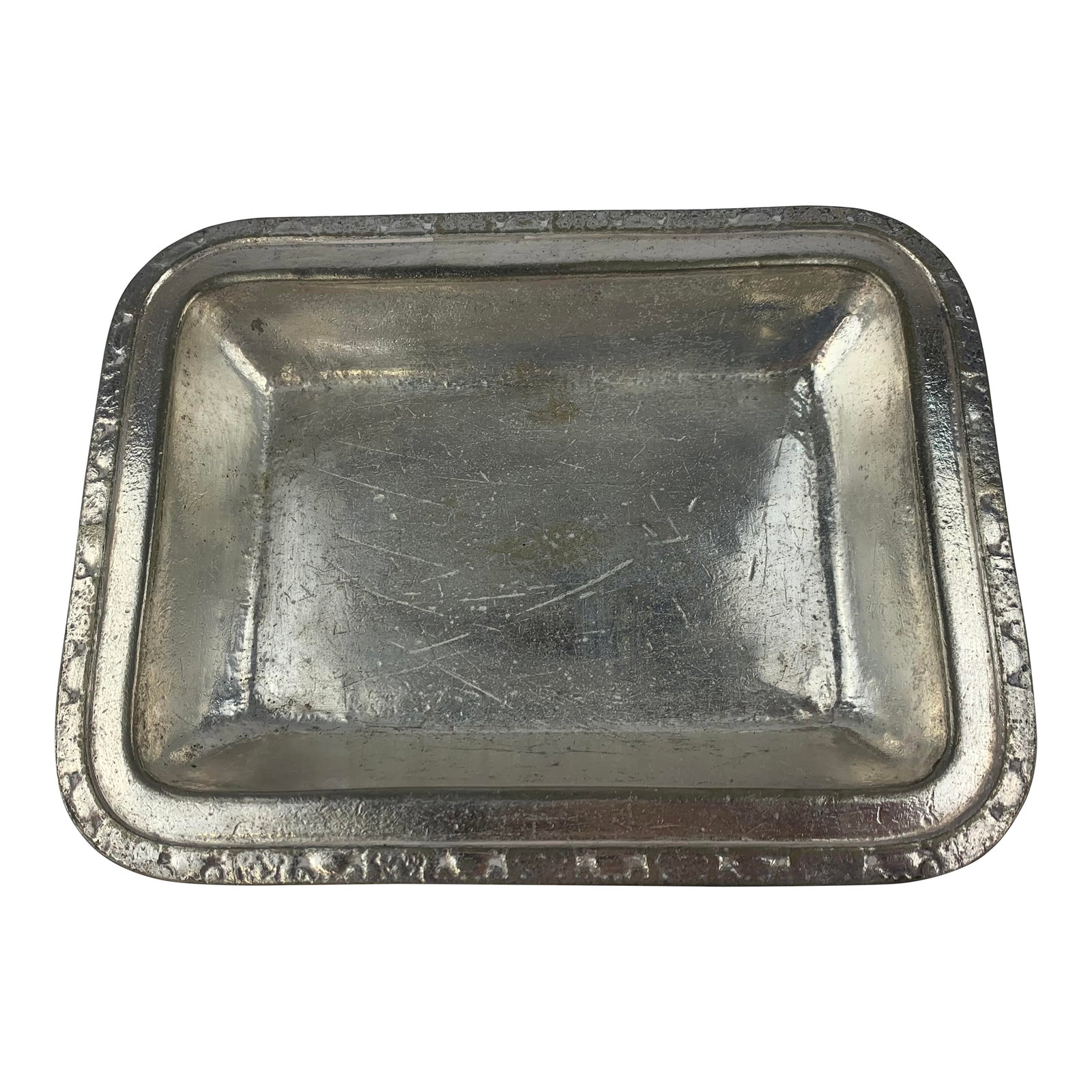 Vintage Waldorf Astoria Small Silverplate Tray: Vintage Waldorf Astoria hammered Silverplate small oval tray. Collection from the estate of Bob & Dolores Hope Condition: Alterations: Original Condition Unaltered Imperfections: Some Imperfections Co