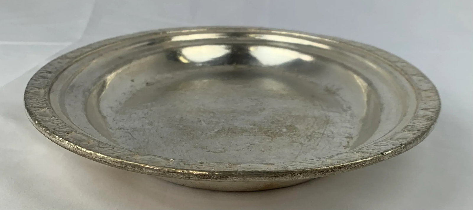 Vintage Waldorf Astoria Medium Hammered Silver Plate Serving Tray - 9