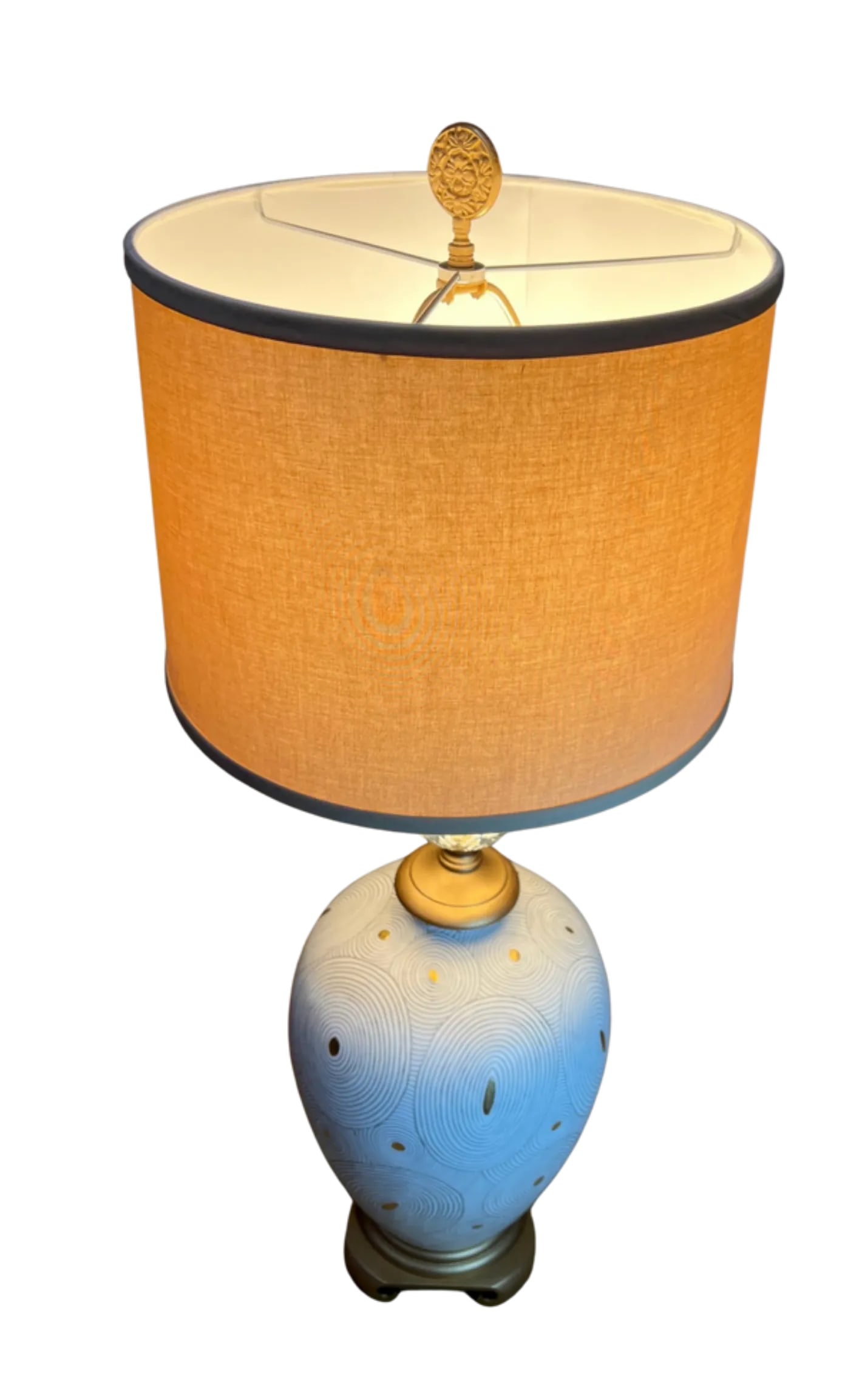 John Richard White Porcelain Abstract Nested Oval Gold Pattern Table Lamp - 3