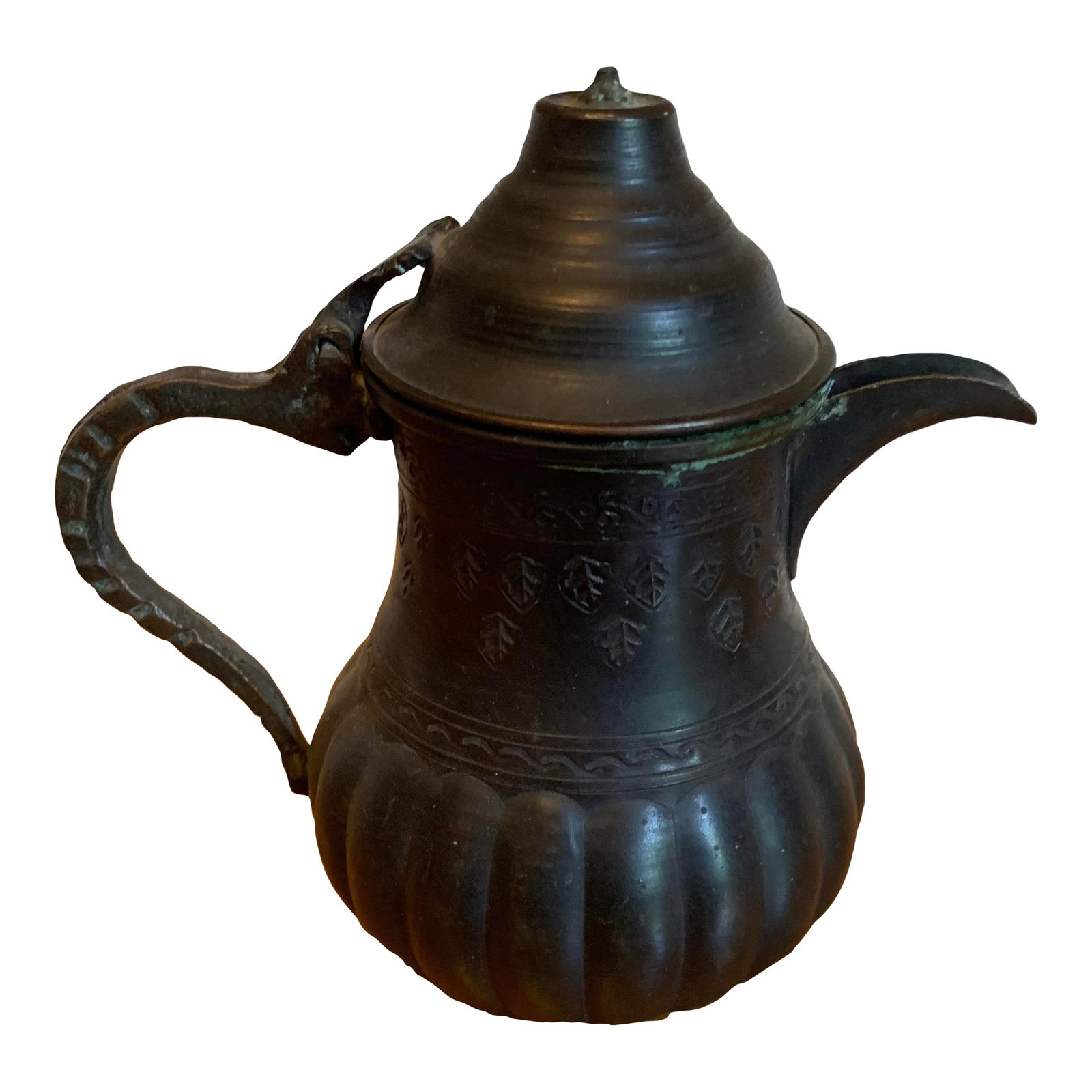Antique Brass Turkish Teapot: Antique brass Turkish Teapot Condition: Alterations: Original Condition Unaltered Imperfections: Some Imperfections Condition Notes: Good Origin: United States Materials & Techniques: Brass