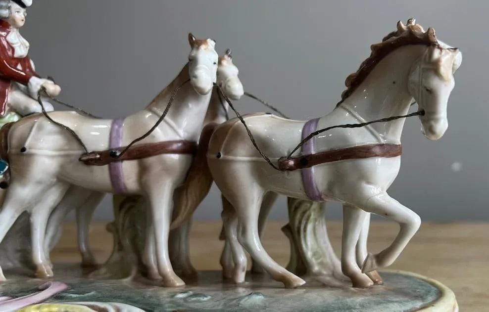 Antique Grafenthal Porcelain Couple and Horse and Carriage Figurine - 12