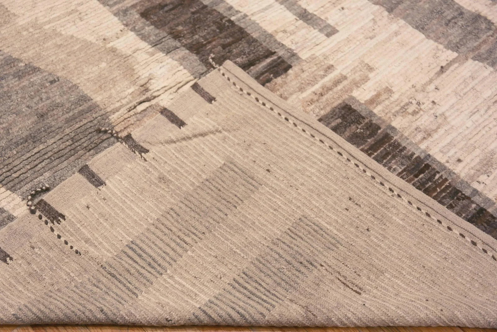 Nazmiyal Collection Large Tribal Modern Area Rug - 5