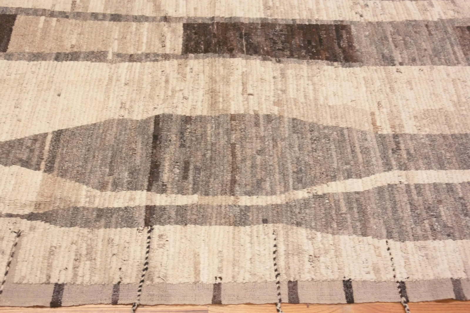 Nazmiyal Collection Large Tribal Modern Area Rug - 6