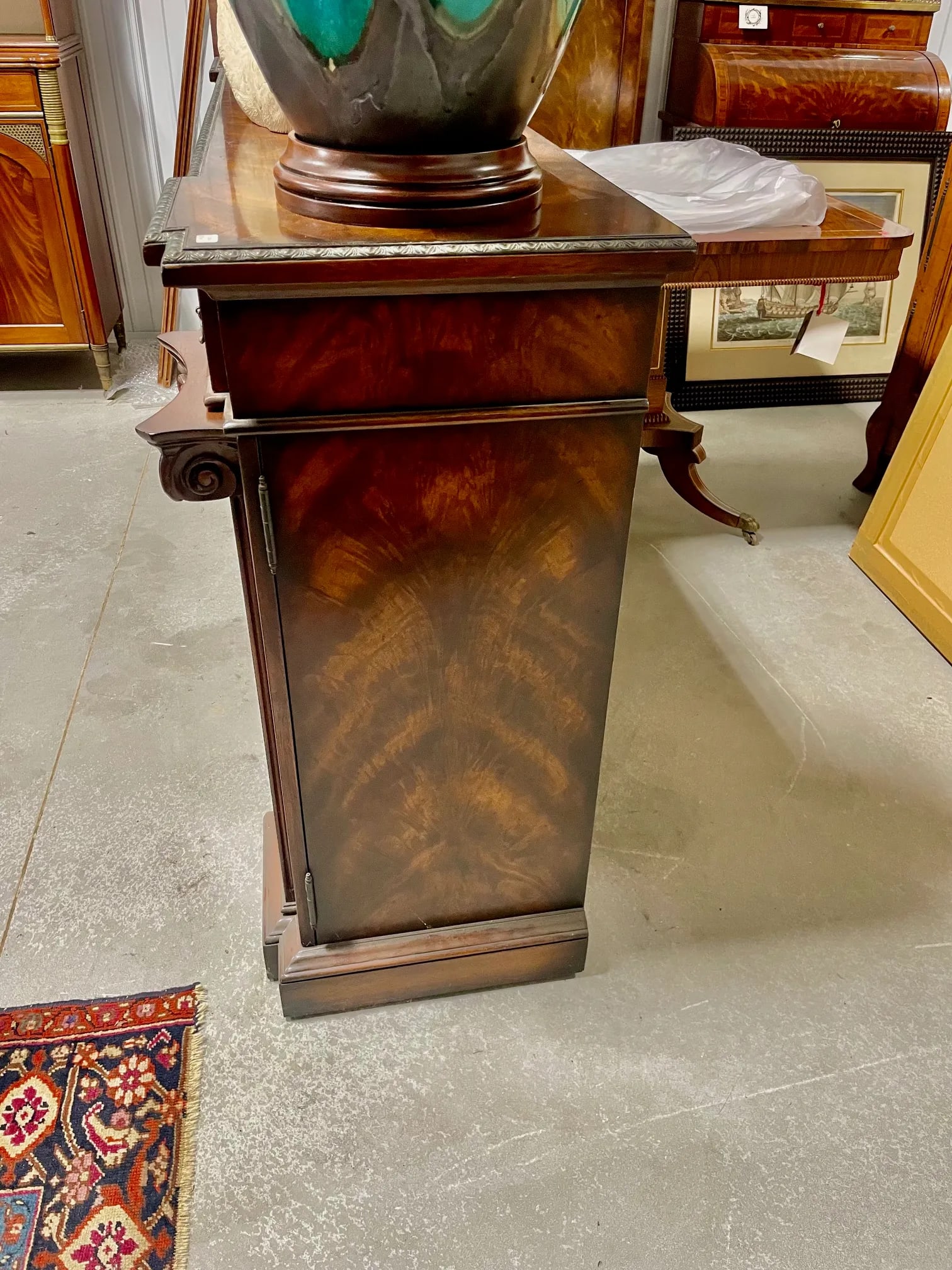 Late 20th Century Mahogany Door Cabinet With False Books on Door Fronts - 3