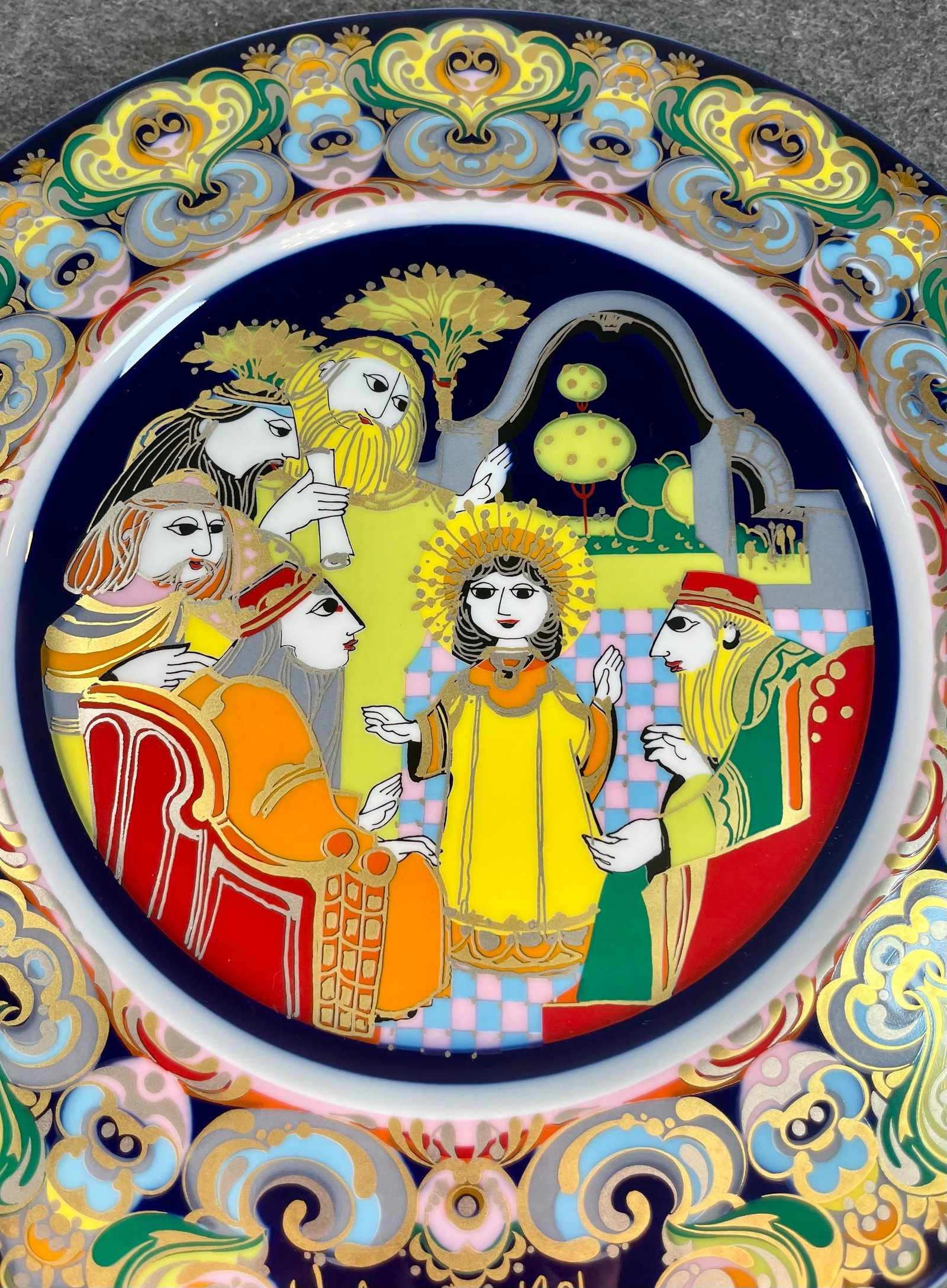 Bjorn Wiinblad Christmas Plate (1981) by Rosenthal - 2