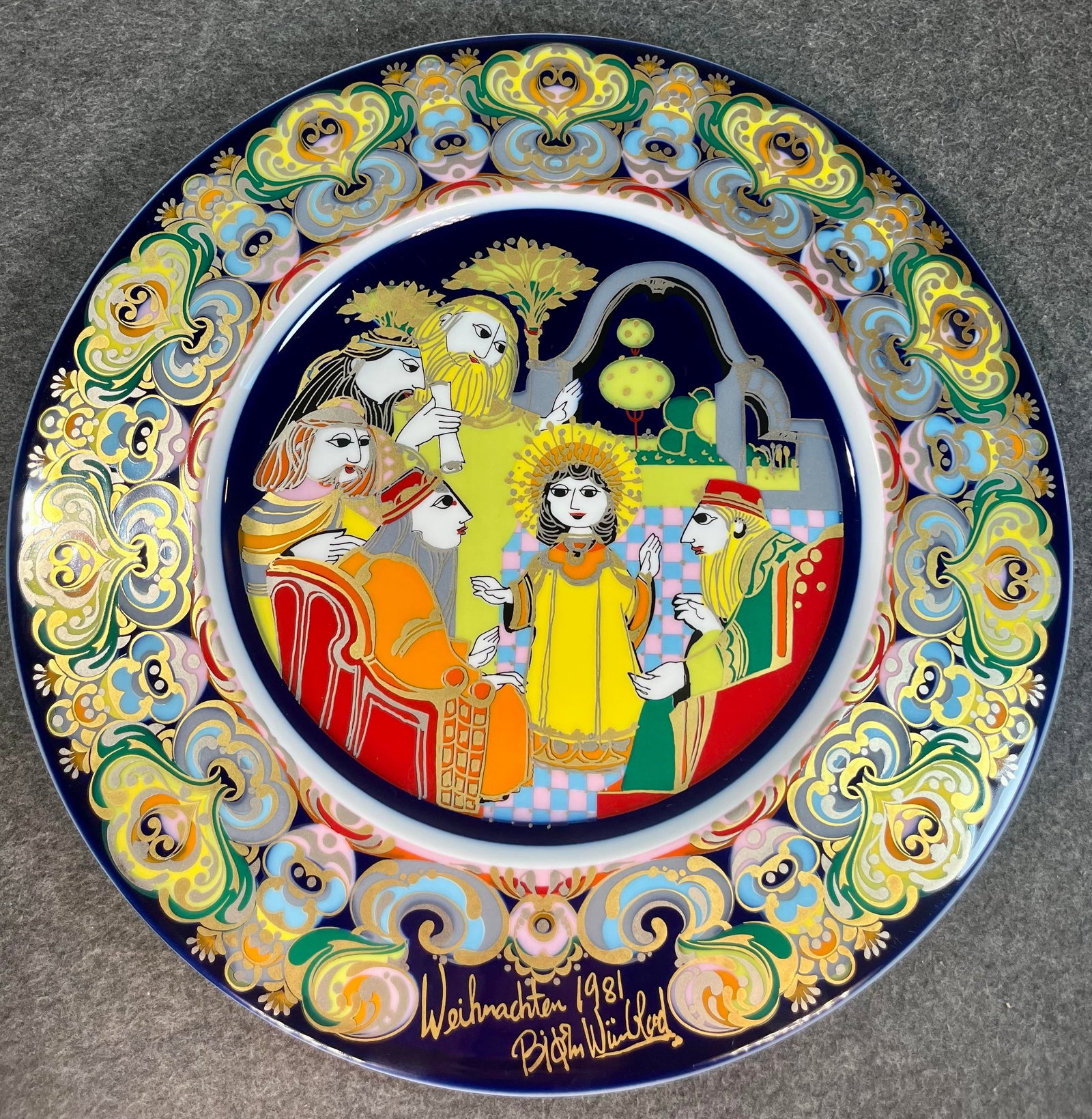 Bjorn Wiinblad Christmas Plate (1981) by Rosenthal - 3