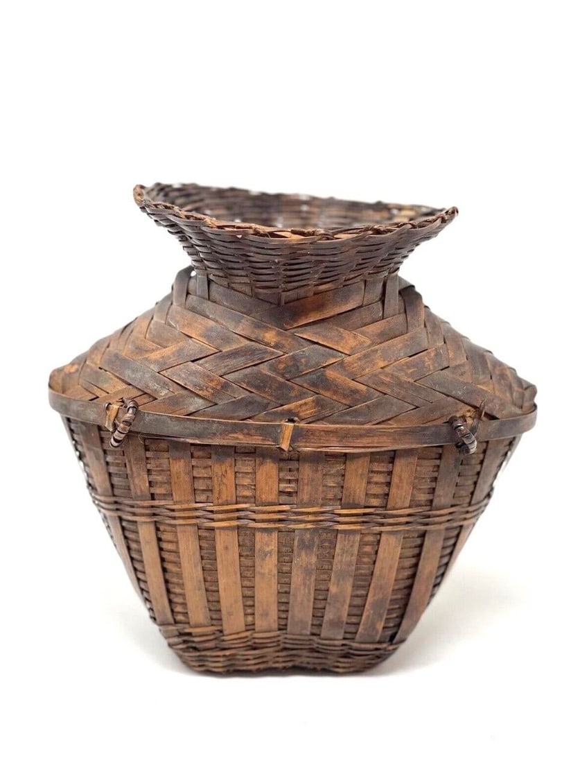 Mid 20th Century Asian Bamboo Woven Gathering Basket - 2