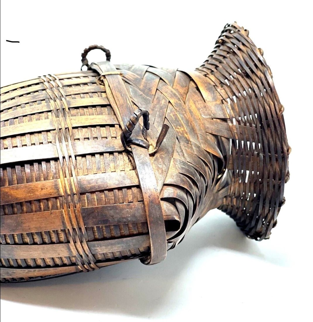 Mid 20th Century Asian Bamboo Woven Gathering Basket - 7