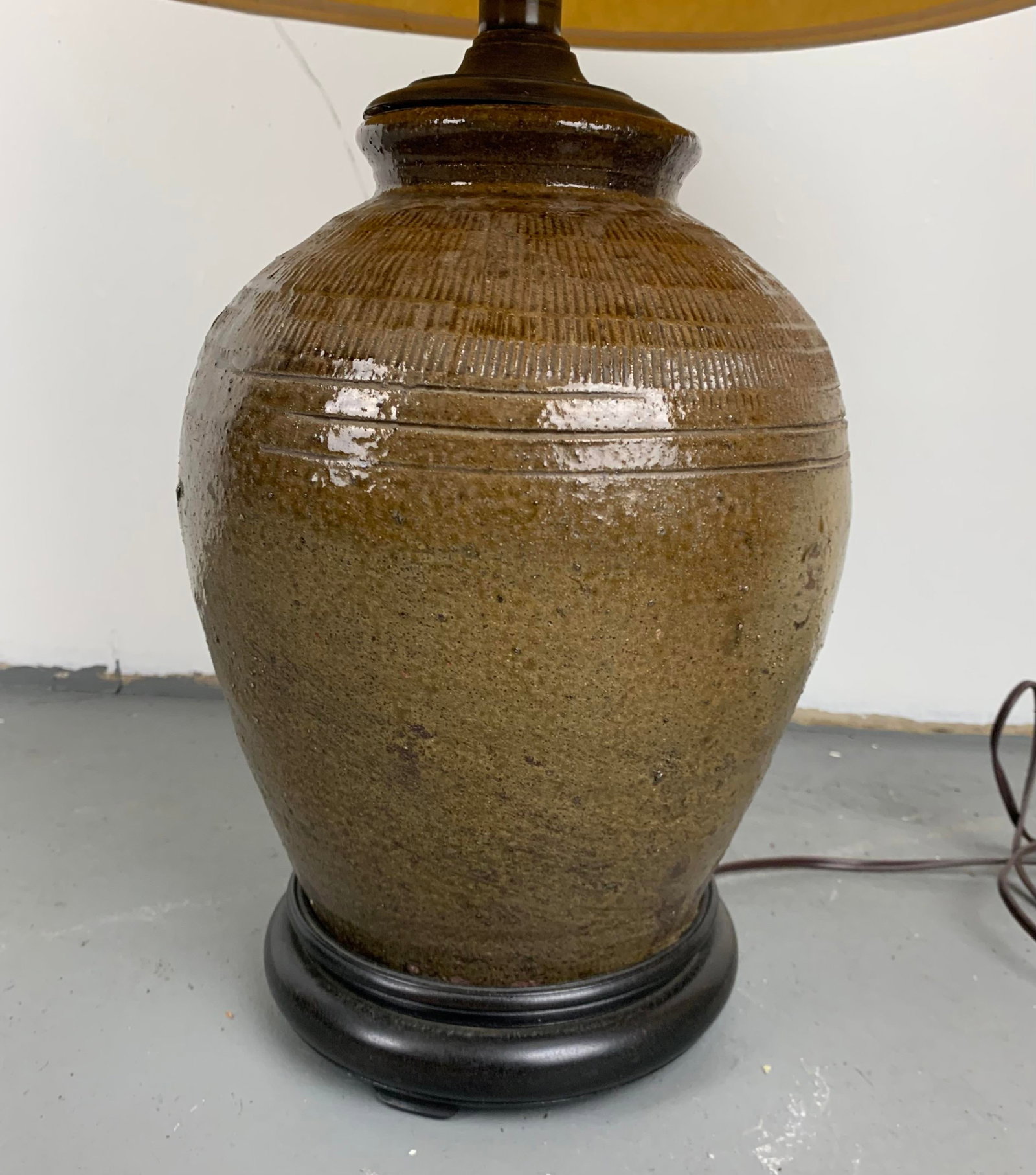 Vintage Clay Jar Lamp - 4