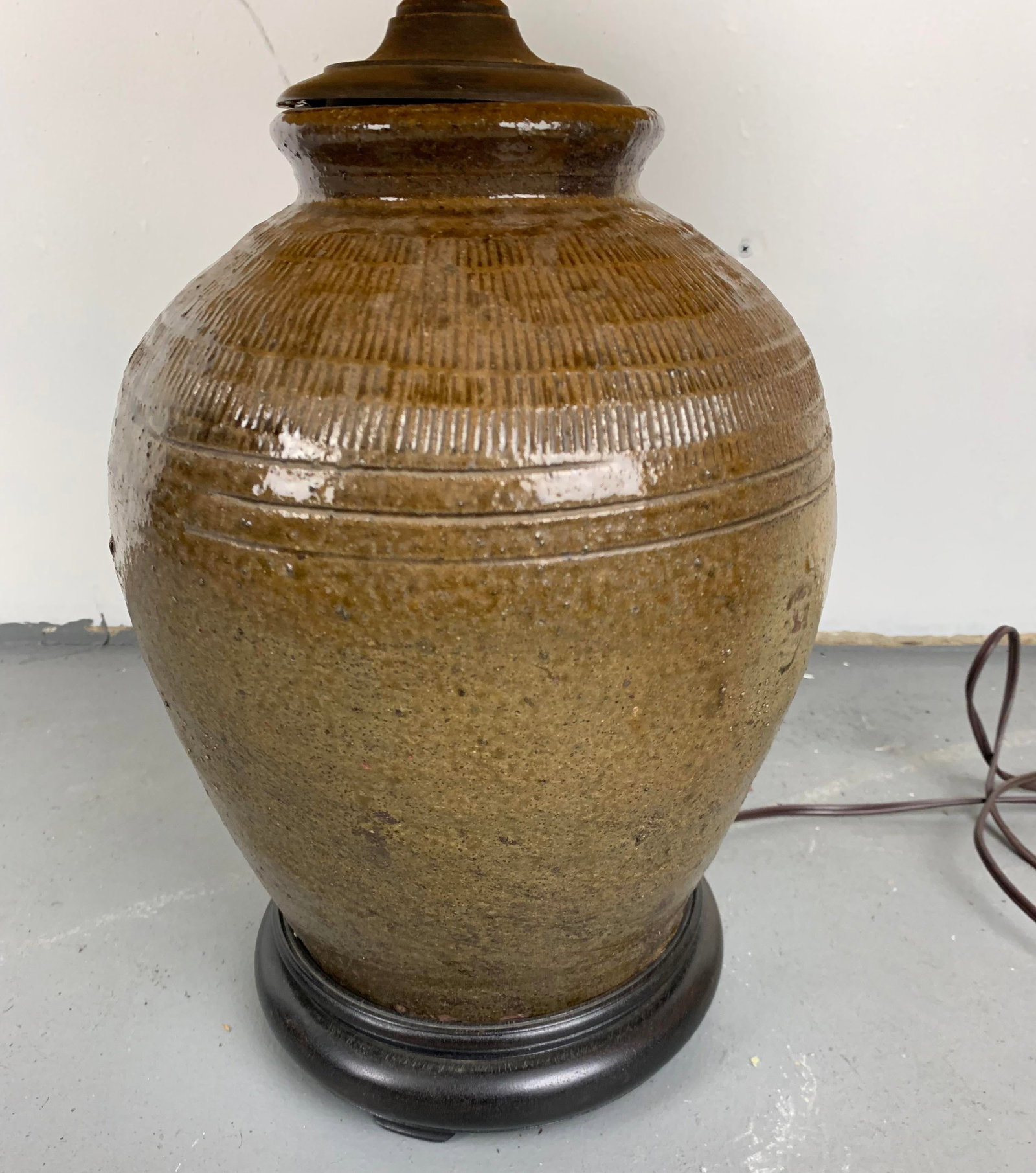 Vintage Clay Jar Lamp - 5