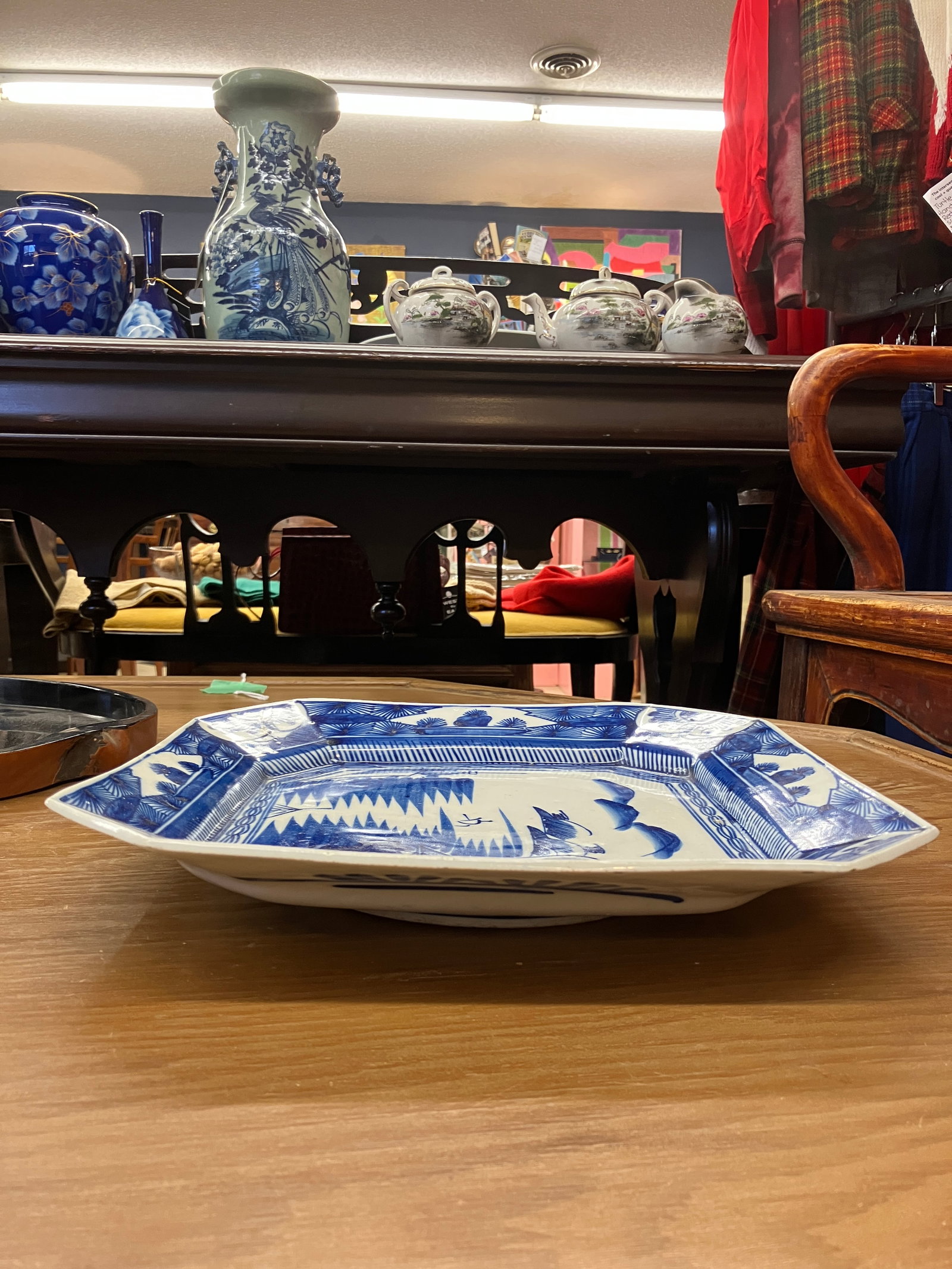 Arita Amari Blue on White Charger Japanese 20th Century - 3