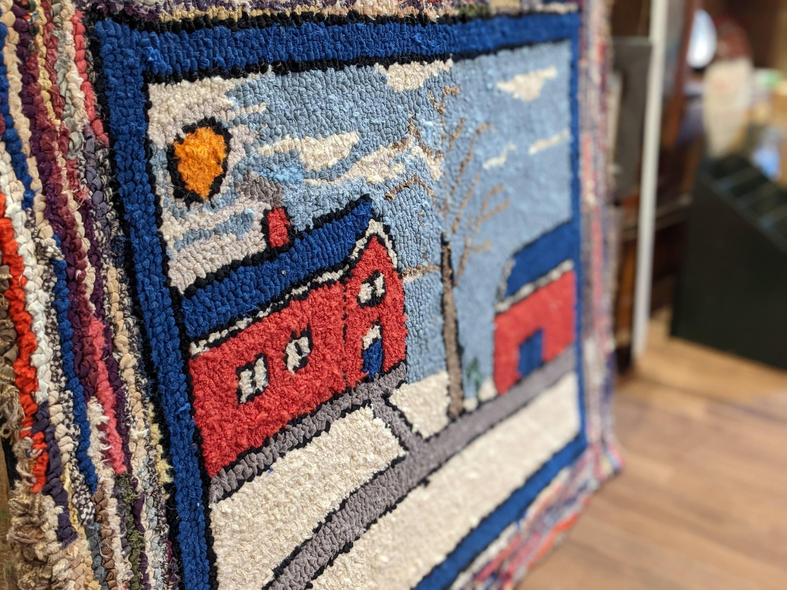 Vintage Folk Art Hand Hooked Rag Mat c.1940 - 7