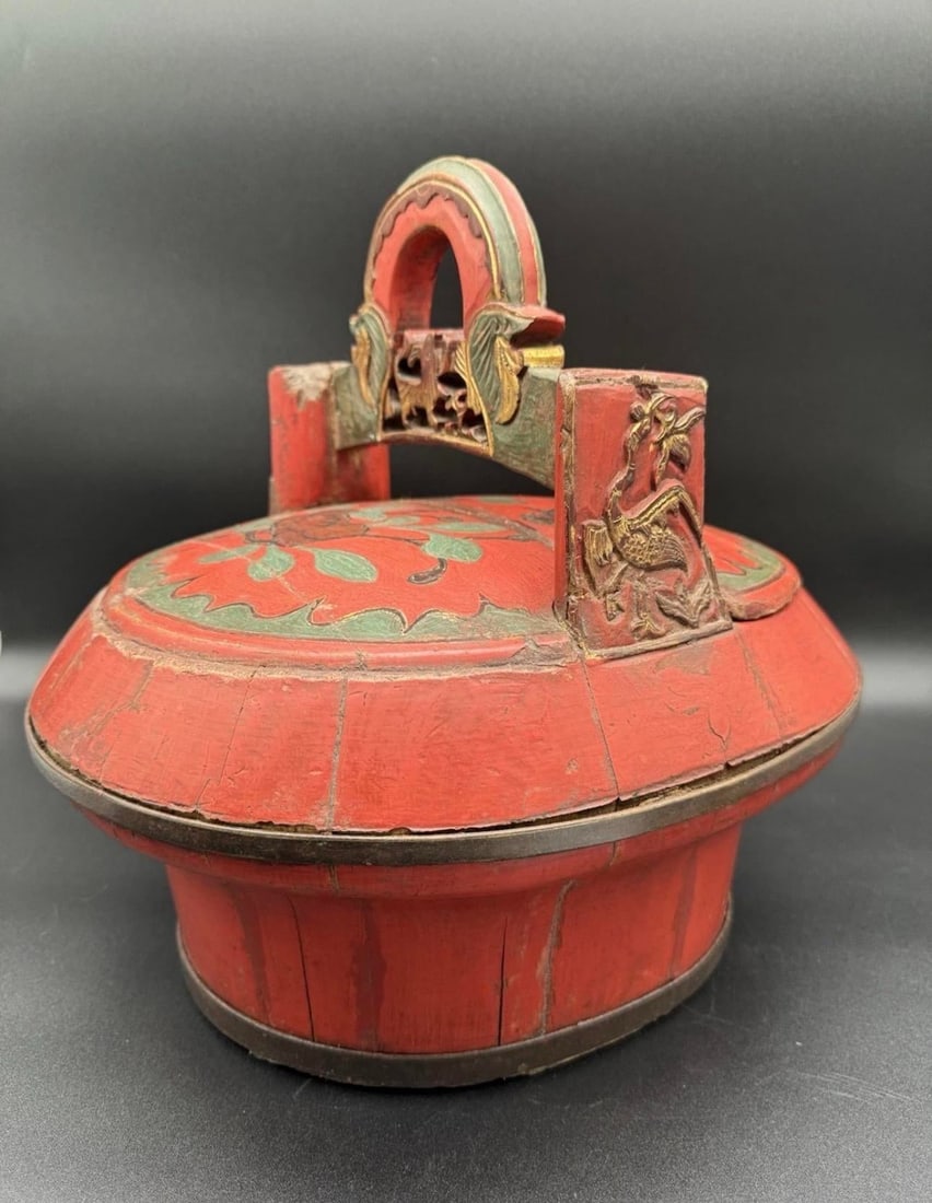 Antique Chinese Red Laquer Wedding Basket - 3