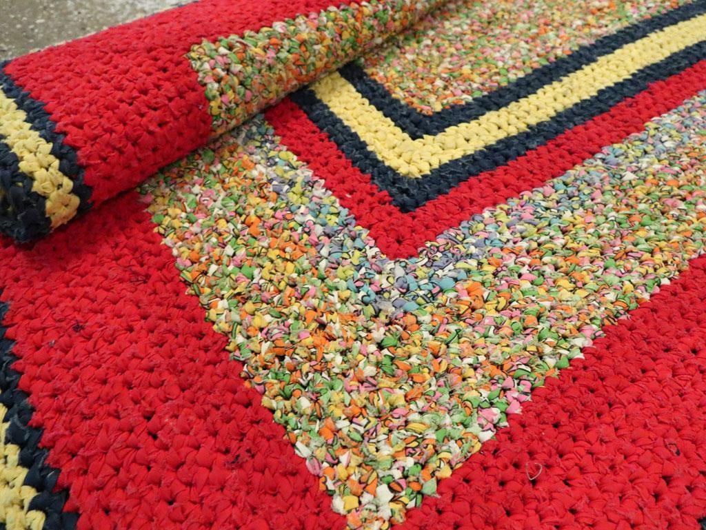 Galerie Shabab Collection Mid-20th Century Handmade American Rag Throw Rug - 10