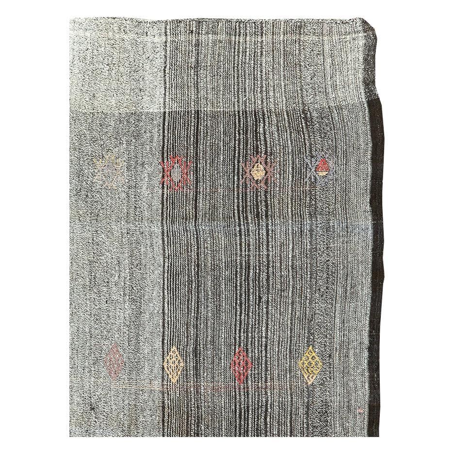Mid-20th Century Handmade Turkish Flatweave Kilim Accent Rug - 3