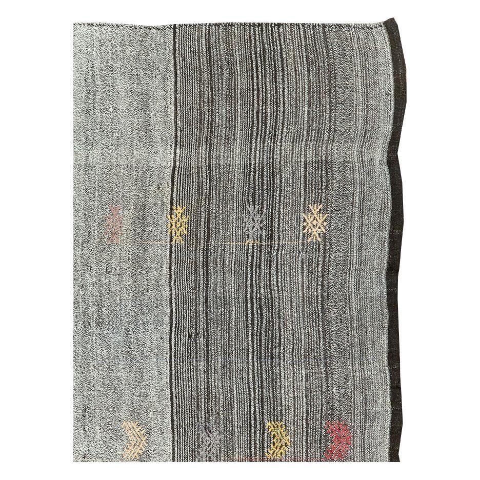 Mid-20th Century Handmade Turkish Flatweave Kilim Accent Rug - 4