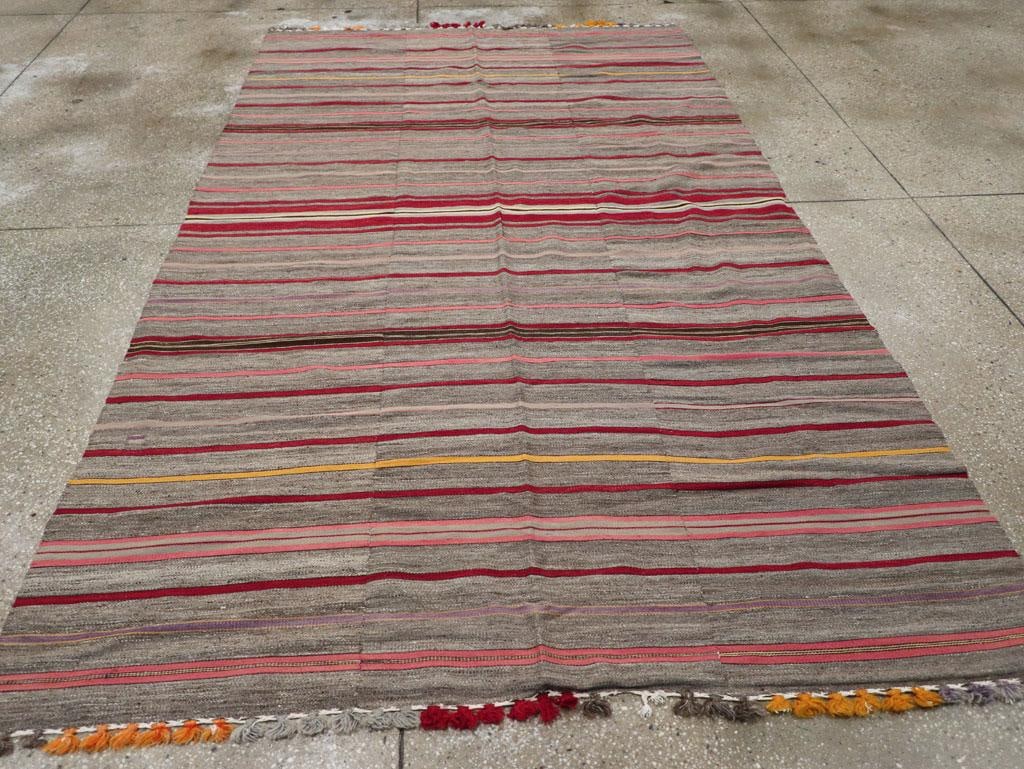 Galerie Shabab Collection Mid-20th Century Turkish Flat-Weave Kilim Rug - 8