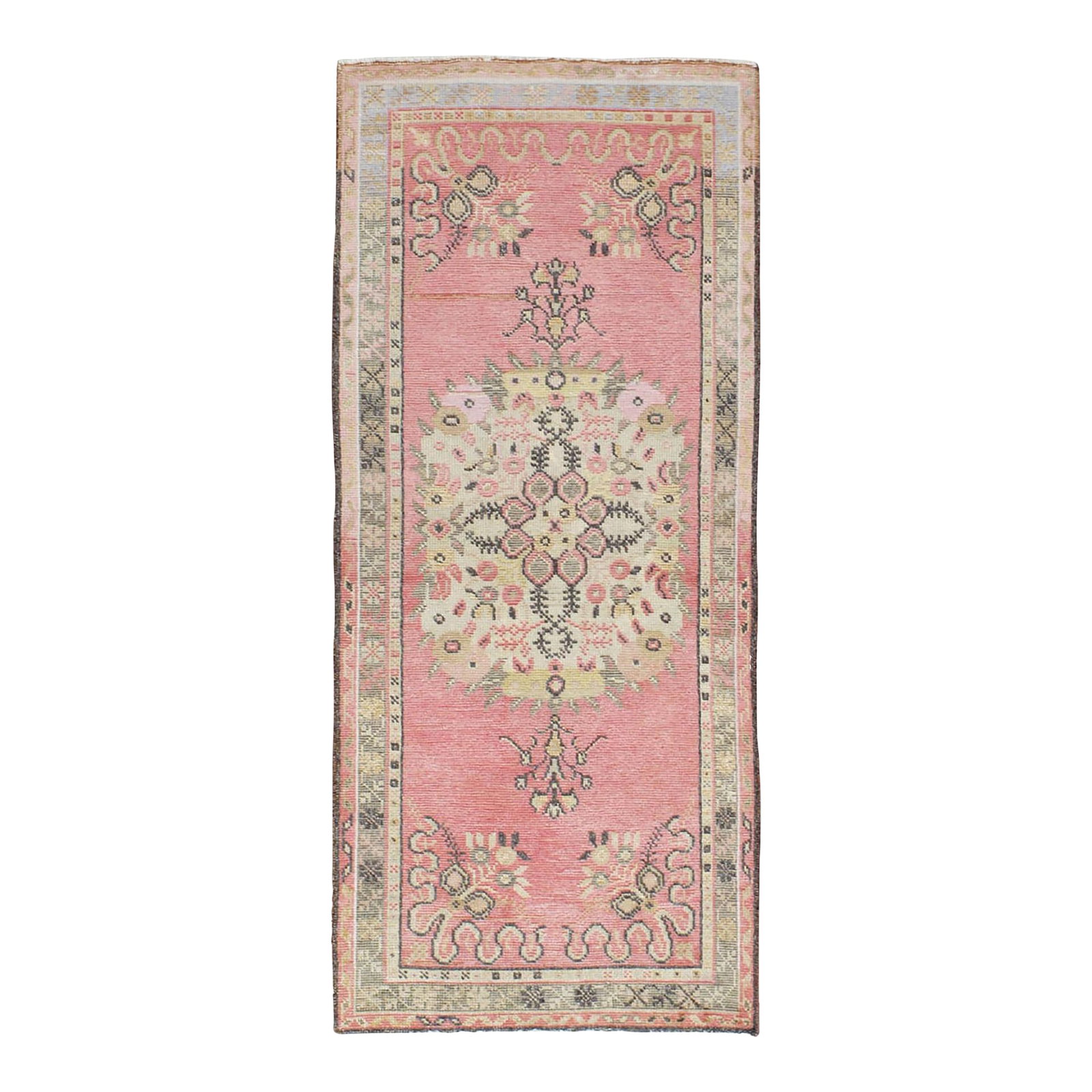 Galerie Shabab Collection Mid-20th Century Turkish Oushak Throw Rug: A vintage Turkish Oushak throw rug. The rose-grey semi-open field displays a sand medallion with small stylized flower decoration. The medallion pendants are realistically drawn flowers in profile. Th
