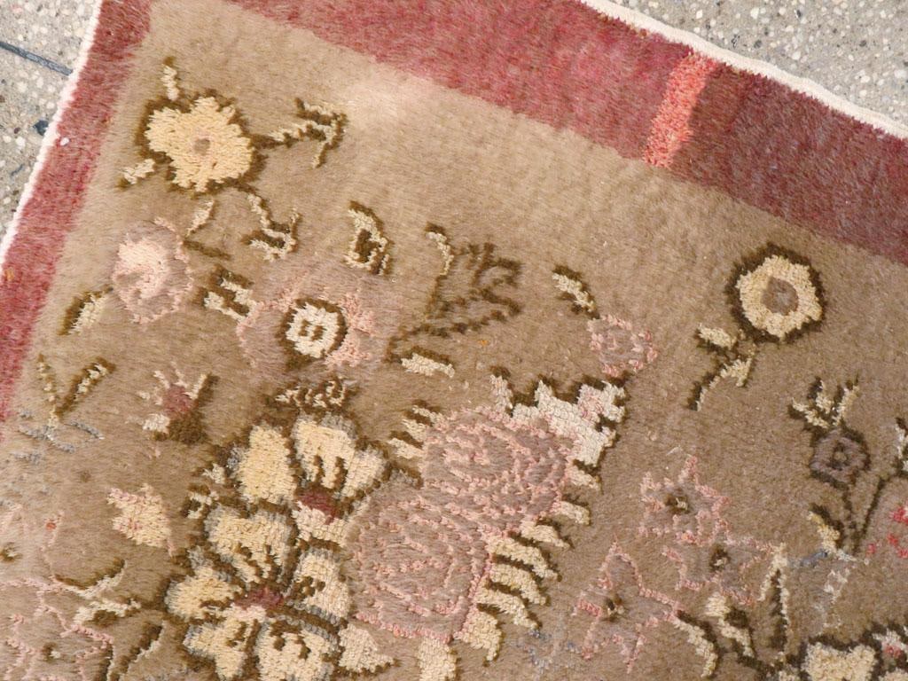 Galerie Shabab Collection Mid-20th Century Turkish Anatolian Throw Rug - 4