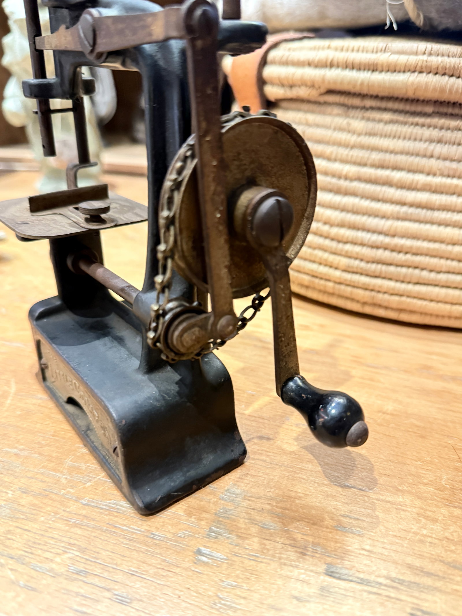 Smith & Egge "Little Comfort" Cast Iron Chain Drive Sewing Machine c.1896 - 7