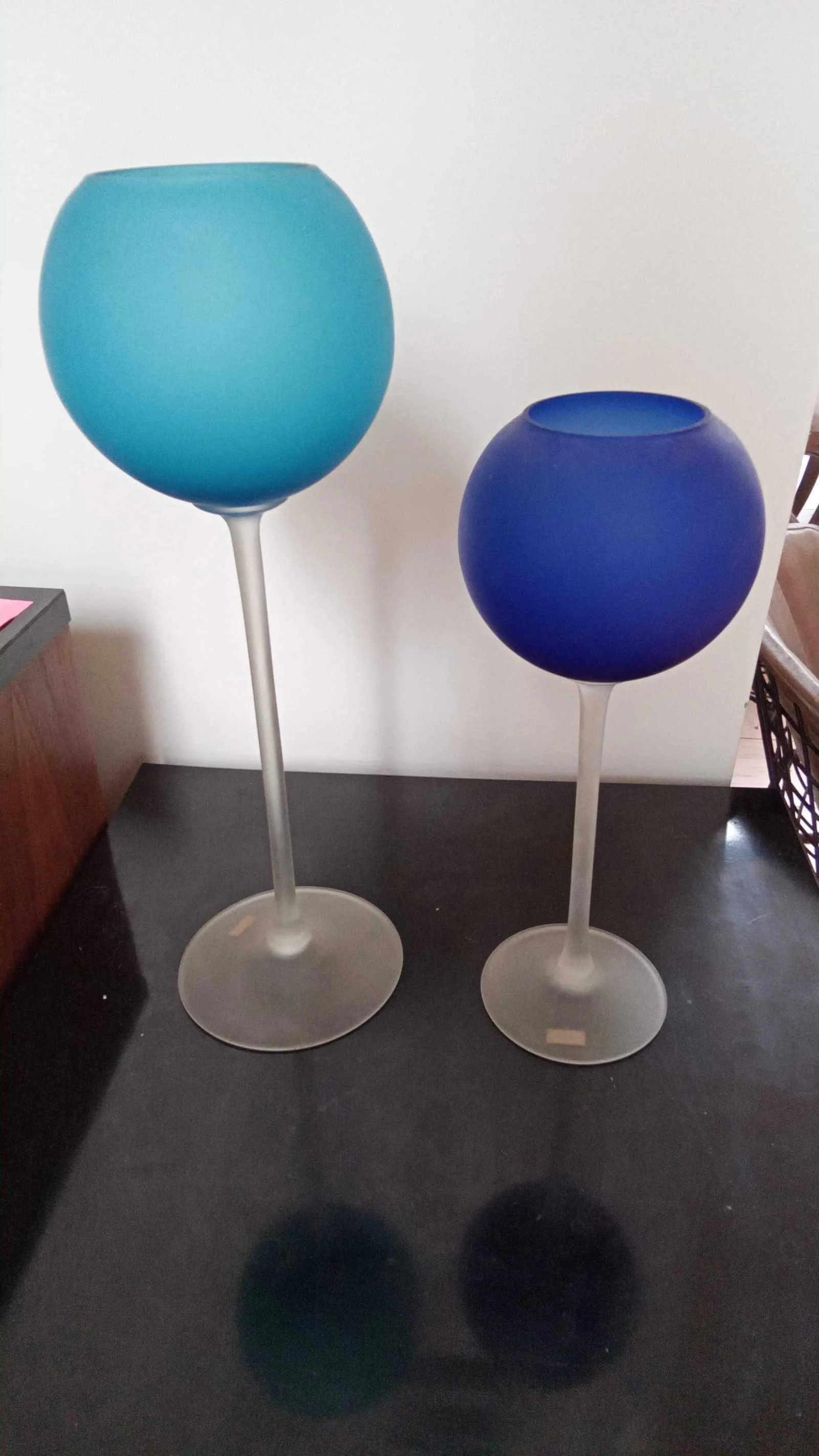 1960s Pair of Carlo Moretti Satinato Murano Glass Blue Goblet Vases - 2