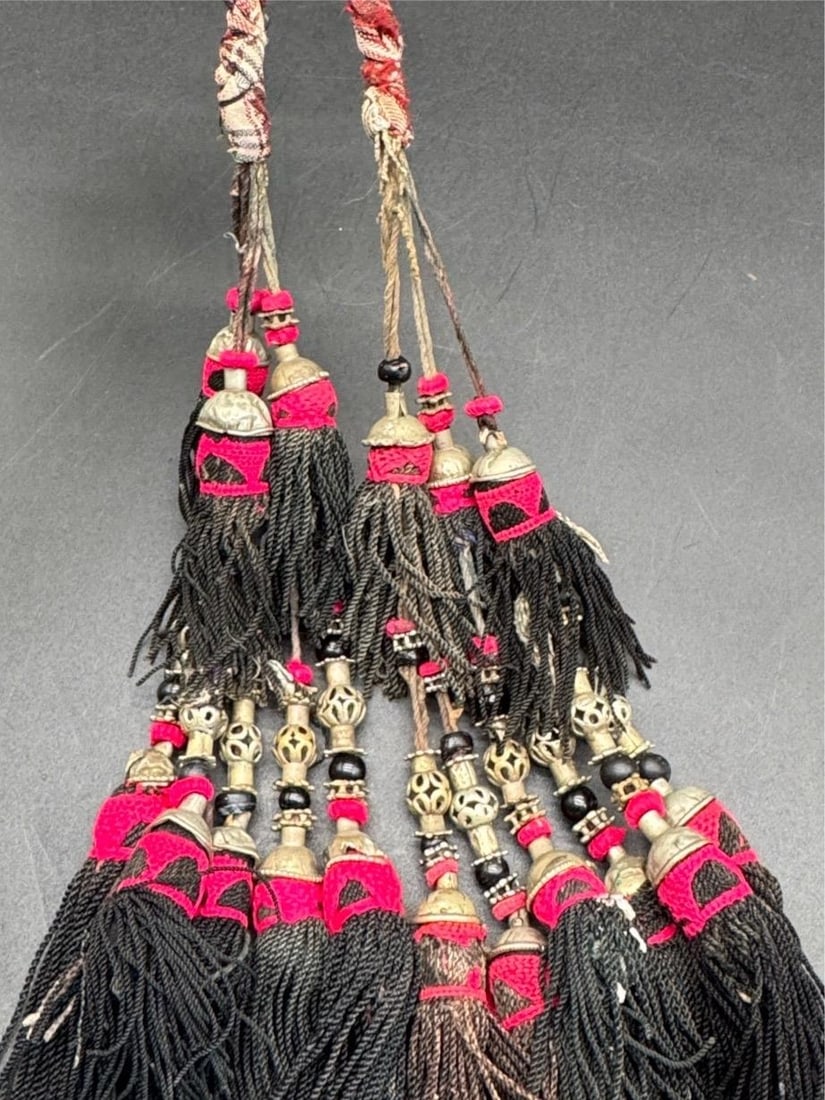 Antique Uzbek "Sequsha" Tassel, 19th C Uzbekistan - 3