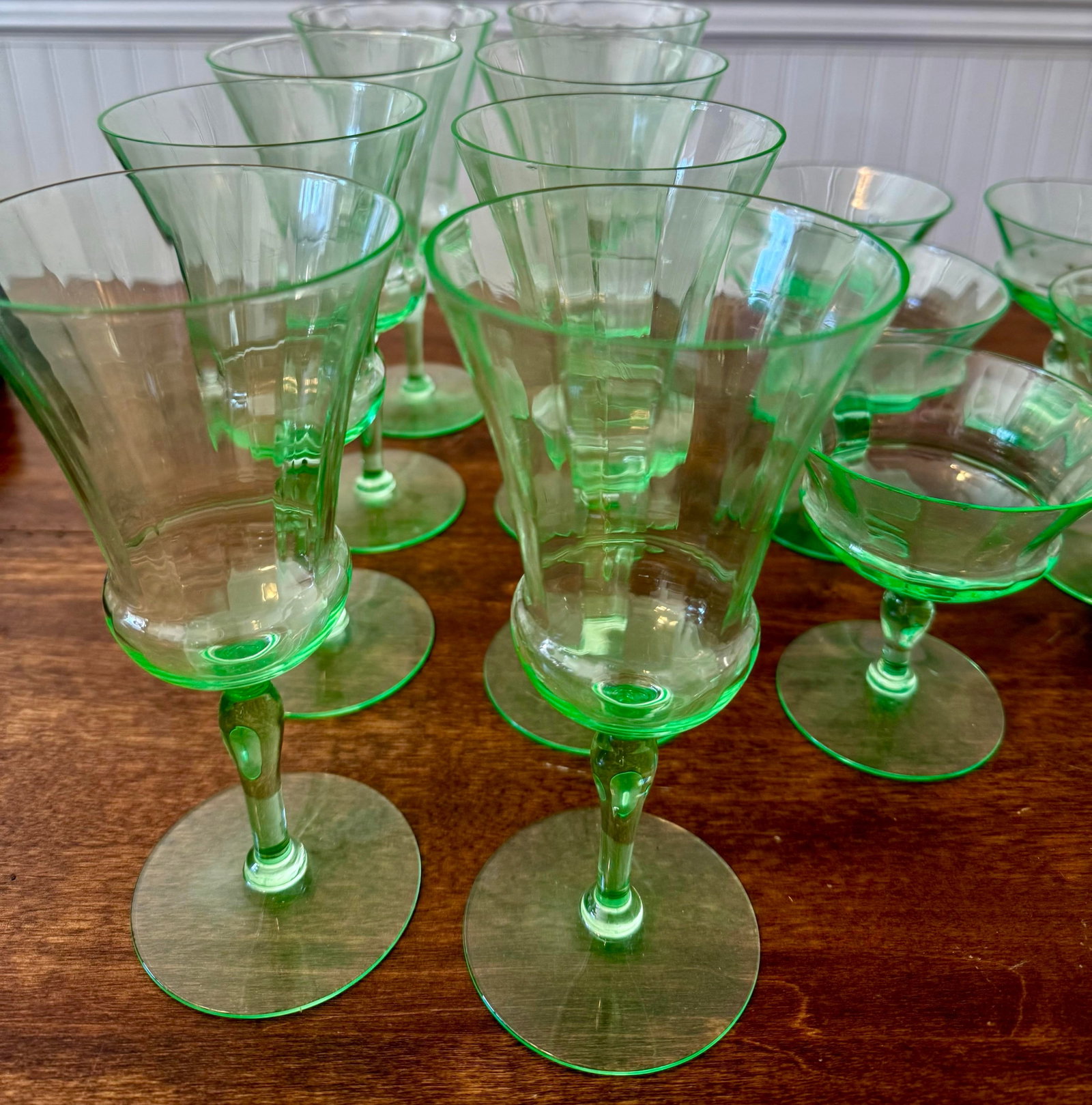 Early 20th Century Uranium Vaseline Glass Cambodia Stemware by Utility Glass Works - Set of 13 - 2