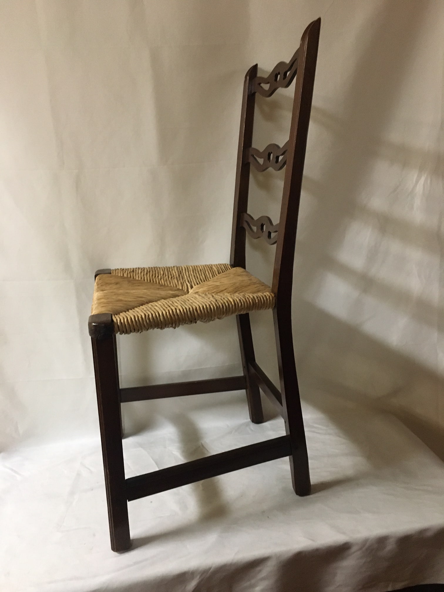 American Country Mahogany Chippendale Ribbon-Backed Chairs Set of Six C1820s - 8