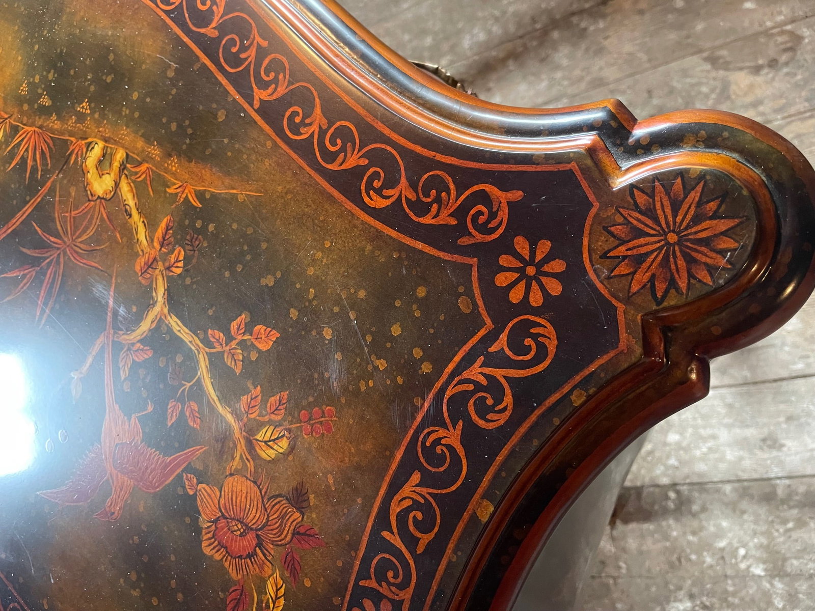Chinoserie Bombe Chest - 11
