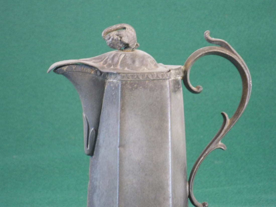 19th Century Syrup Jug W/ Lid or Creamer, American Pewter - Unmarked - 2
