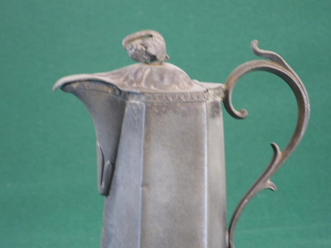 19th Century Syrup Jug W/ Lid or Creamer, American Pewter - Unmarked - 9