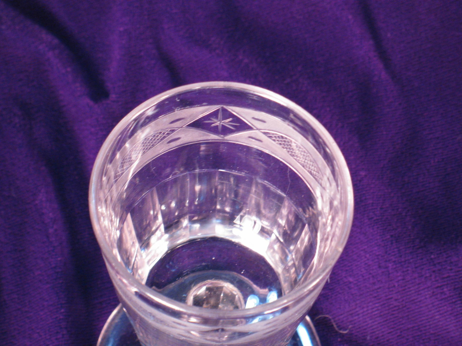 Clear Wine or Rummer Glass Early 19th C. Irish, Engraved Star & Hatch Pattern, Cork Glass Co. - 7