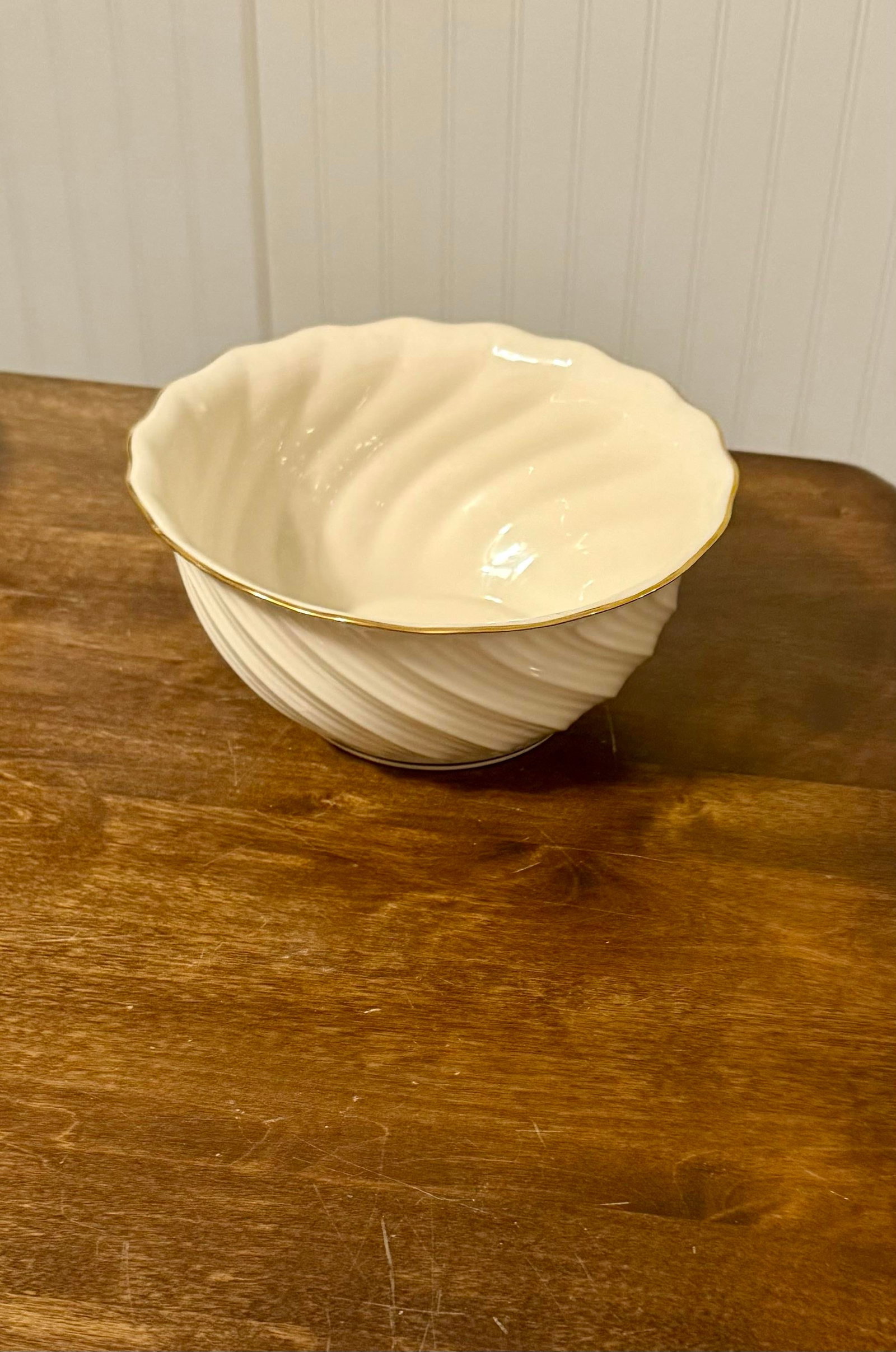 Lenox Richmond Collection Swirled Bowl - 3