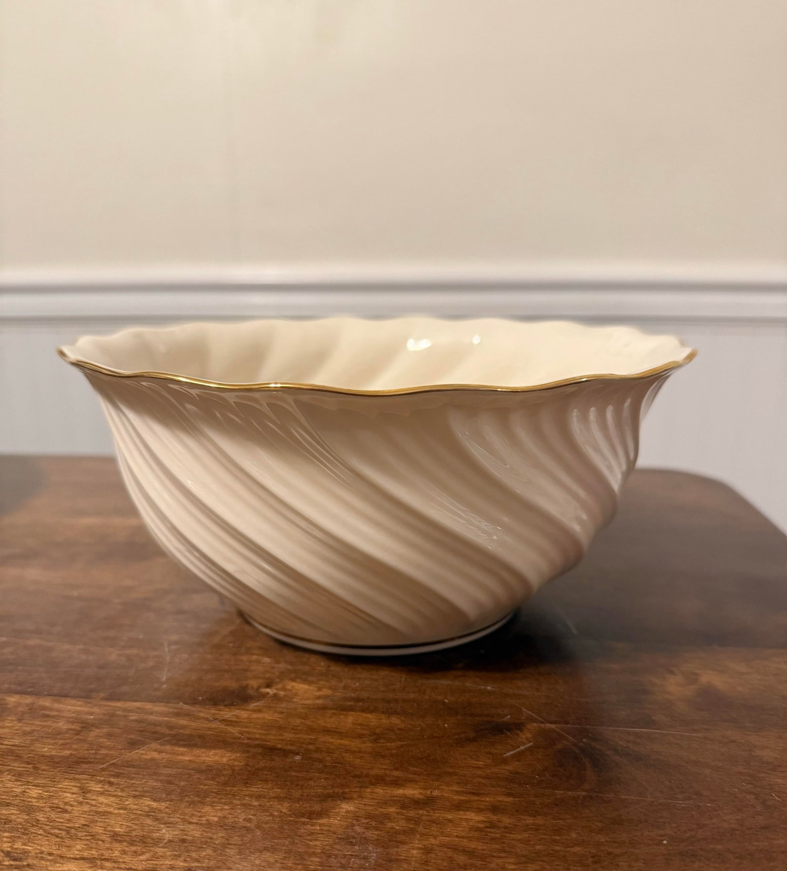Lenox Richmond Collection Swirled Bowl - 4