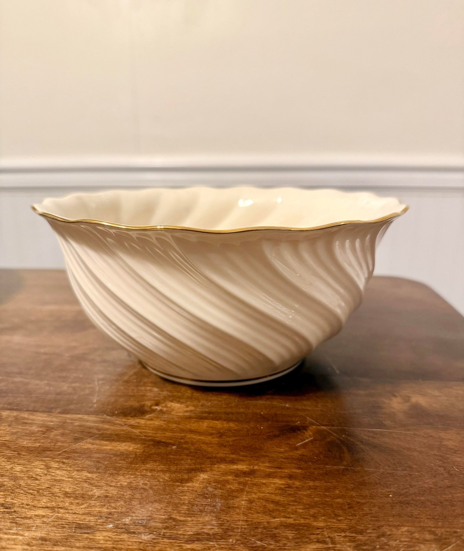 Lenox Richmond Collection Swirled Bowl - 8