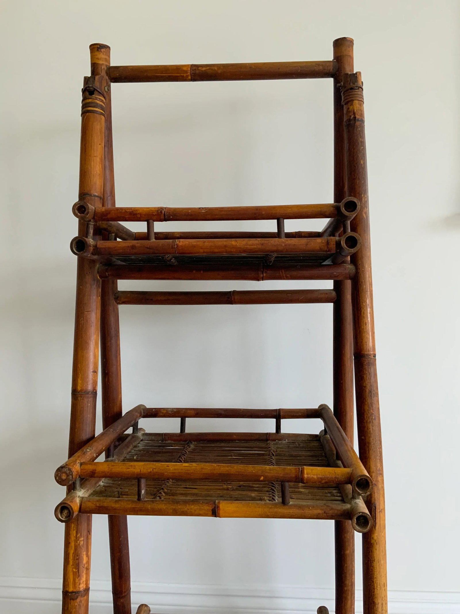 1960s Rustic Cottage-Style Folding Bamboo Etagere - 2