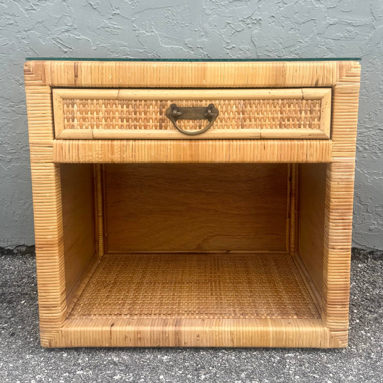 Big Chic Wicker Wrapped Nightstand With Glass Top - 2