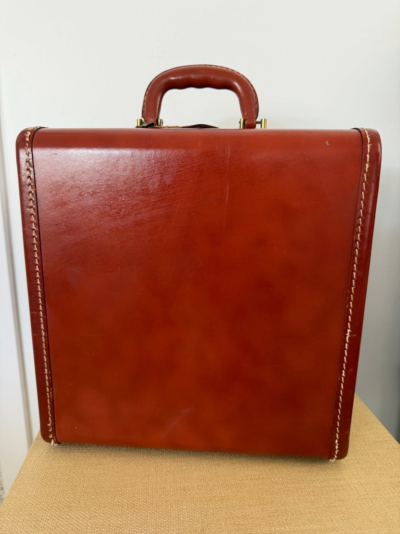 Rare Vintage 1940's Mad-Men Style Maximillian Leather Portable Bar Suitcase Complete With Original G - 3