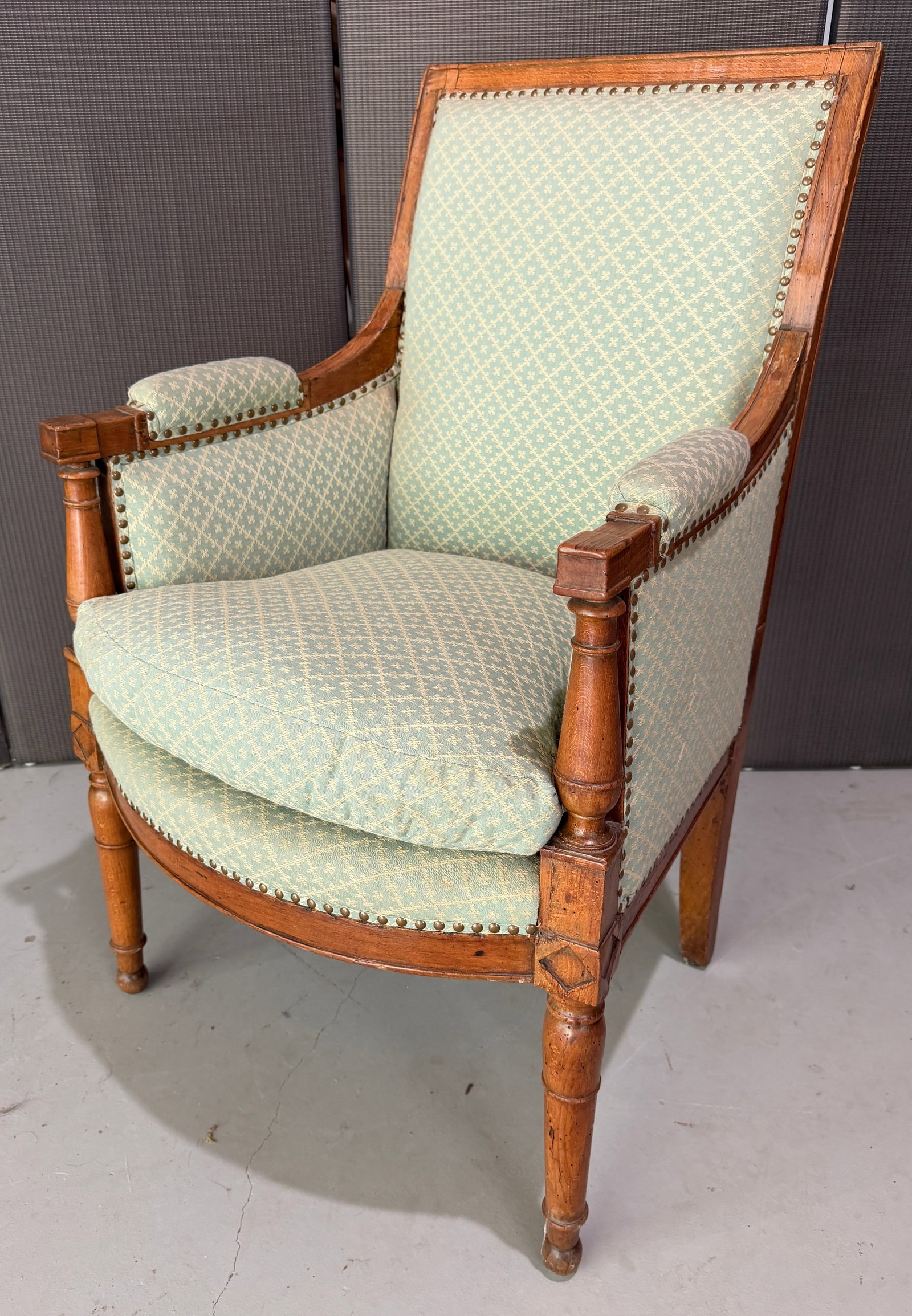 Late 18th Century Petit Bergere, Handcarved Beechwood, New Upholstery - 4