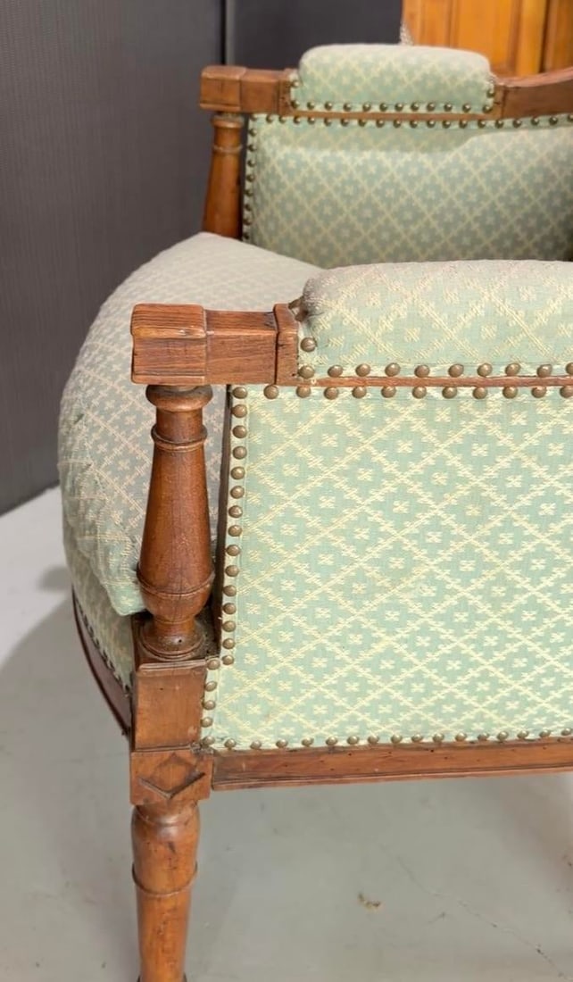 Late 18th Century Petit Bergere, Handcarved Beechwood, New Upholstery - 9