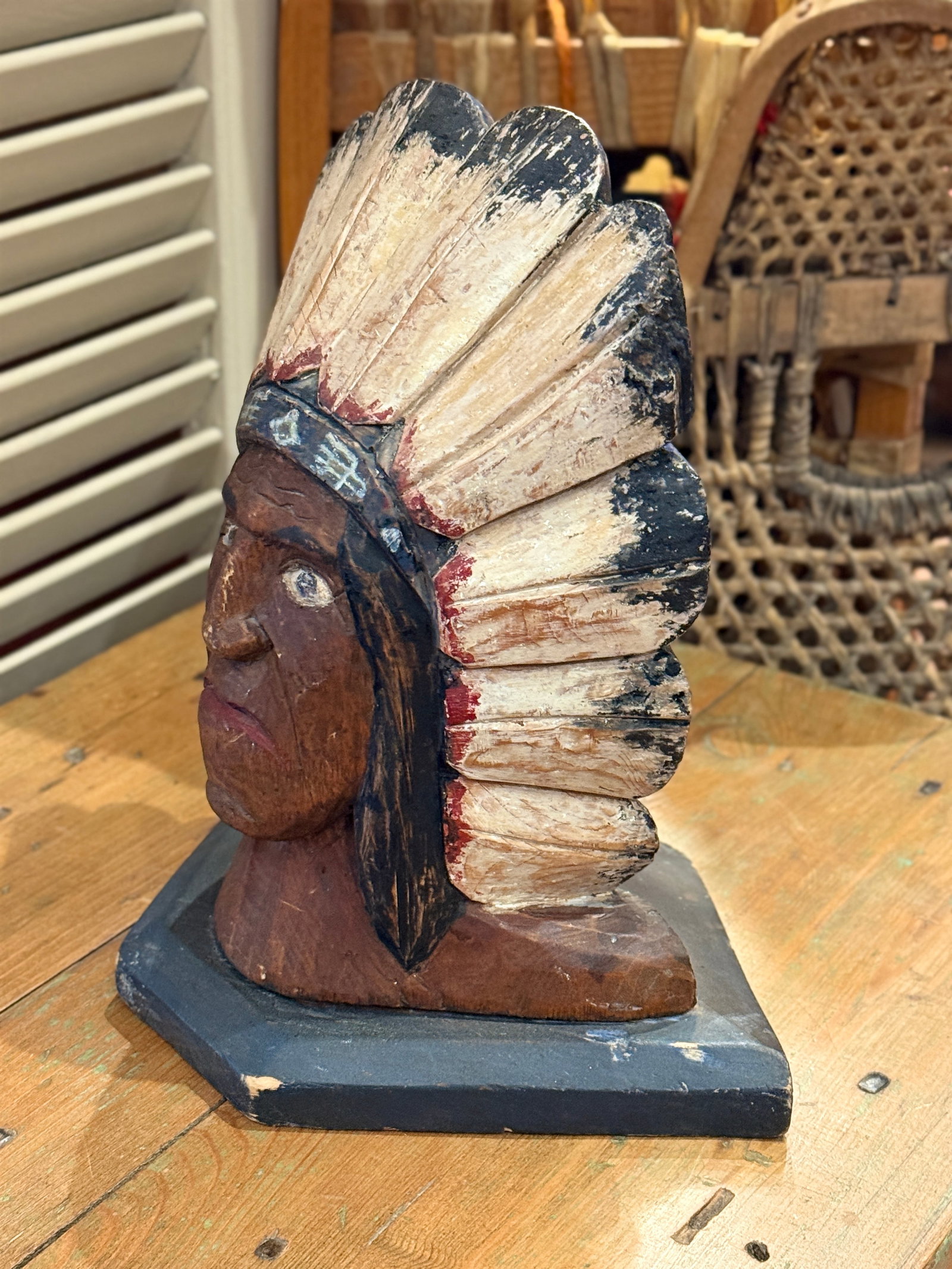 1920s Folk Art Carved Native Chief Doorstop Polychrome Painted Wooden Sculpture - 4