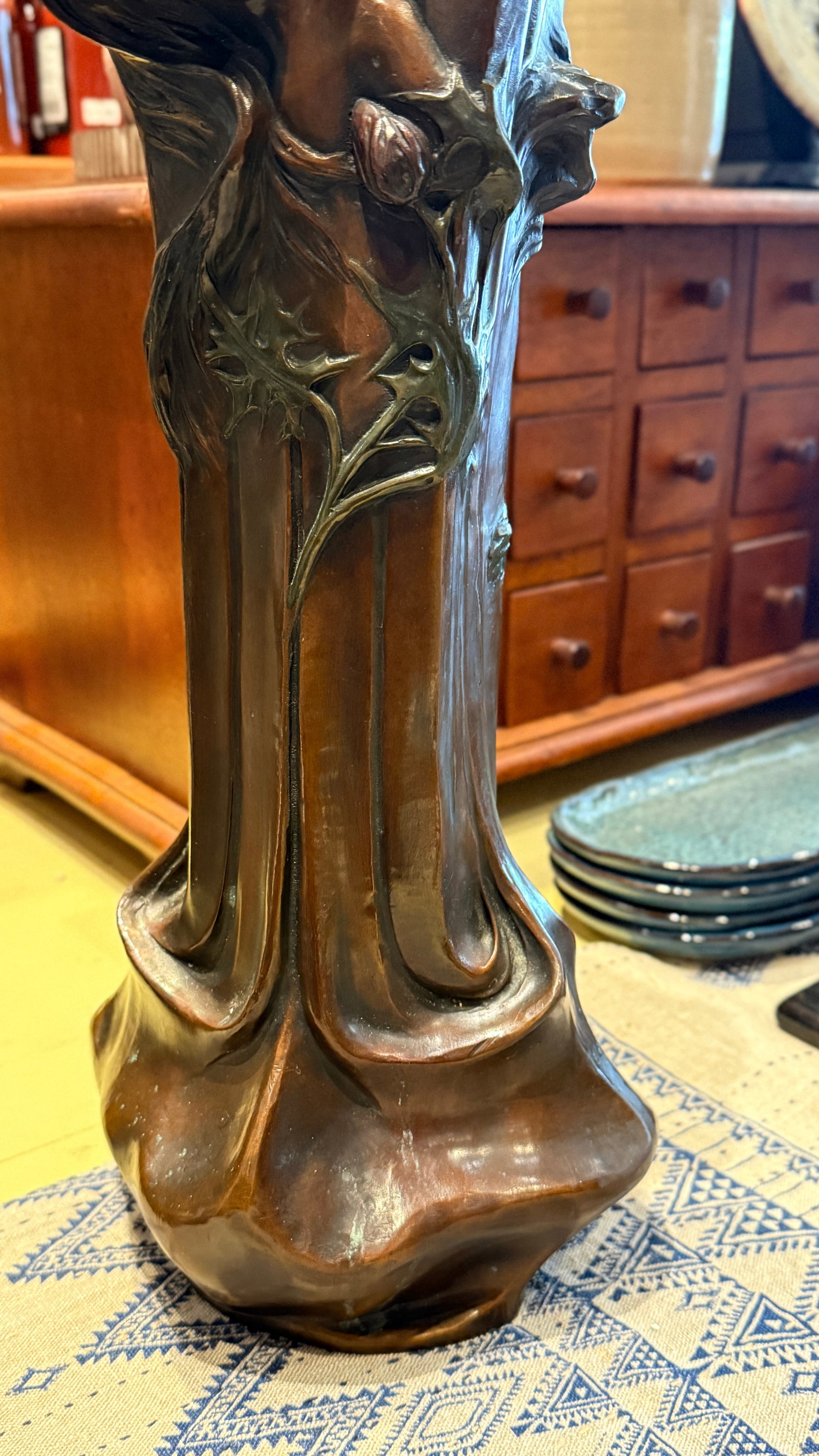 Early 20th Century Early Patinated Bronze Art Nouveau Vase With Maiden & Floral Design by Francesco - 7