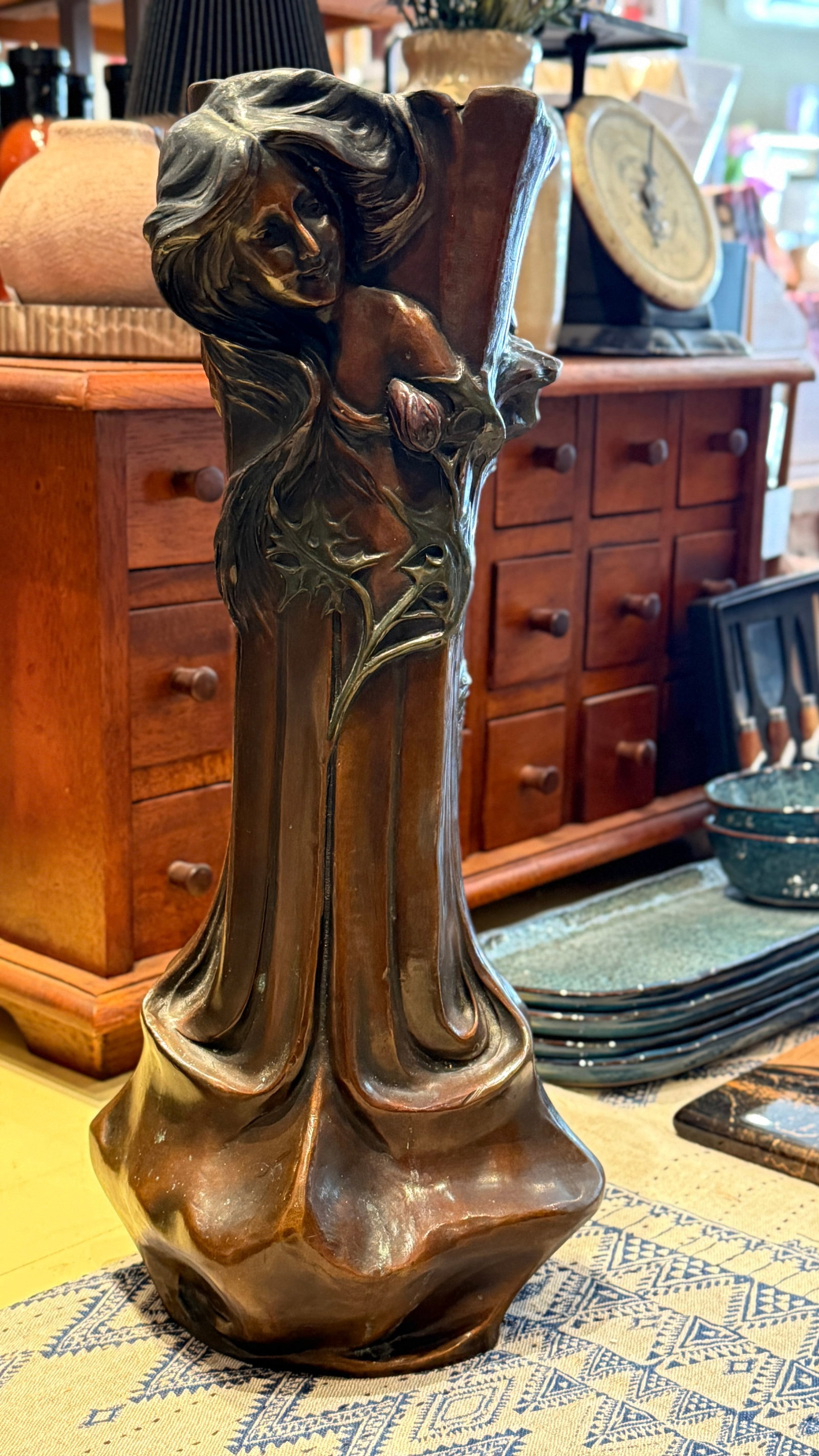 Early 20th Century Early Patinated Bronze Art Nouveau Vase With Maiden & Floral Design by Francesco - 8