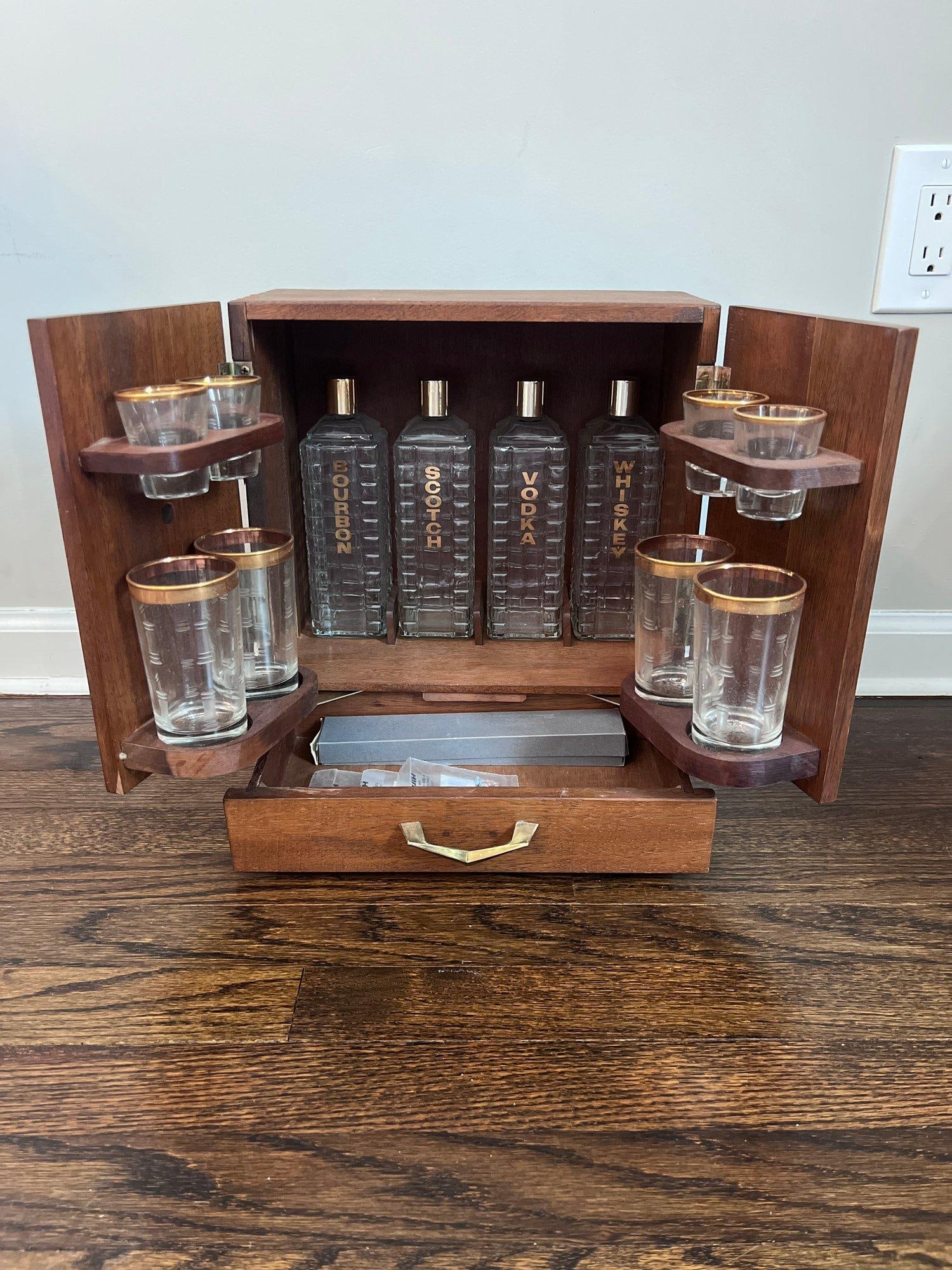 1950s Karoff Japanese Tabletop Walnut Mini Bar Cabinet With Decanters, Glasses & Tools - 10