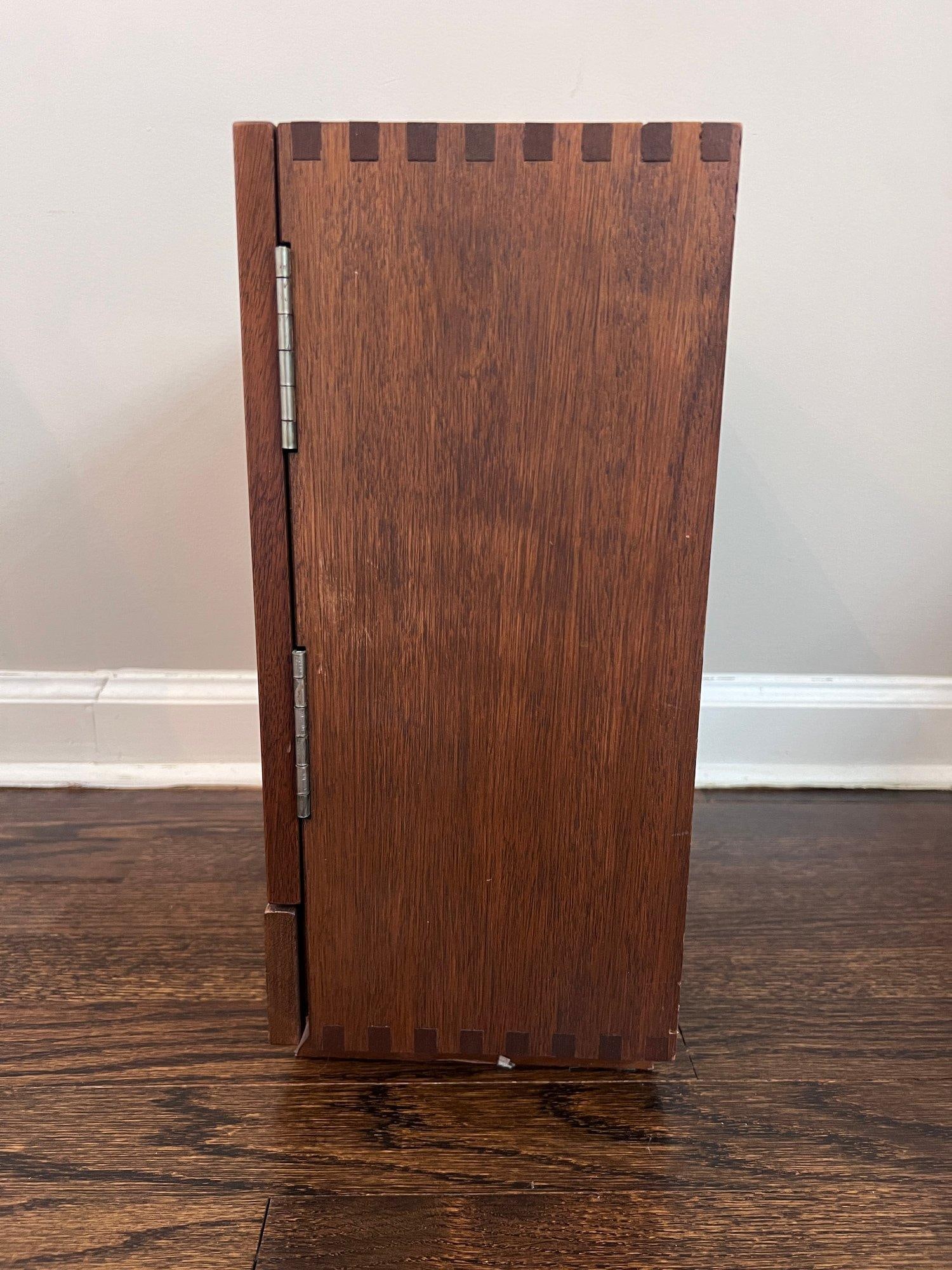 1950s Karoff Japanese Tabletop Walnut Mini Bar Cabinet With Decanters, Glasses & Tools - 3