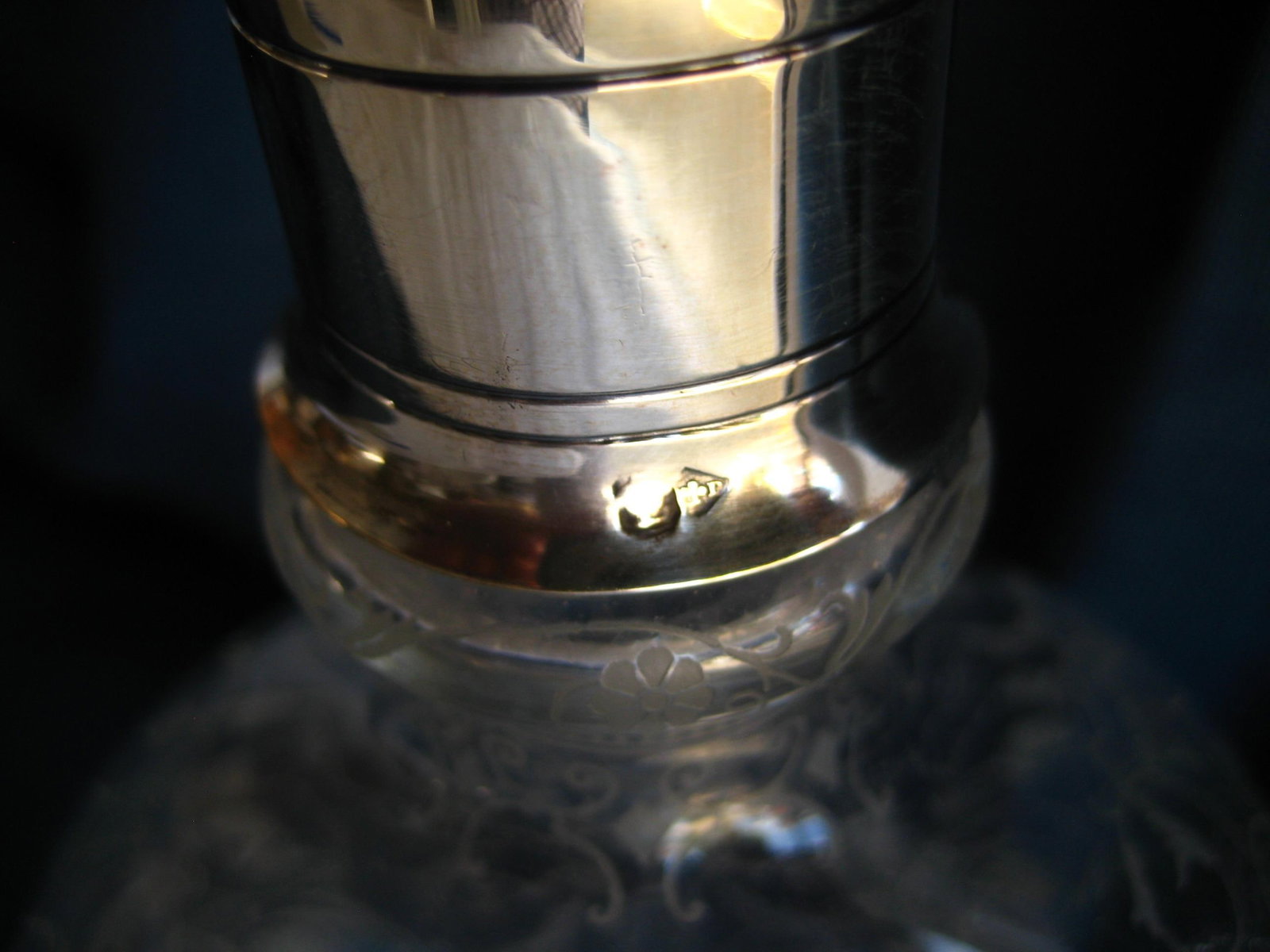 1920s French Baccarat Style Michelangelo Design Perfume Bottle - 5