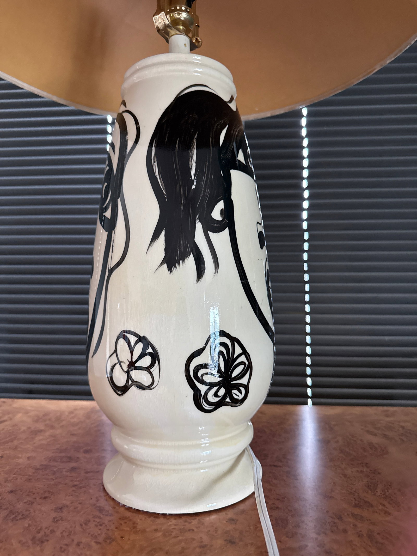 1970s Peter Keil Original Abstract Lamp and Shade Painting - 6