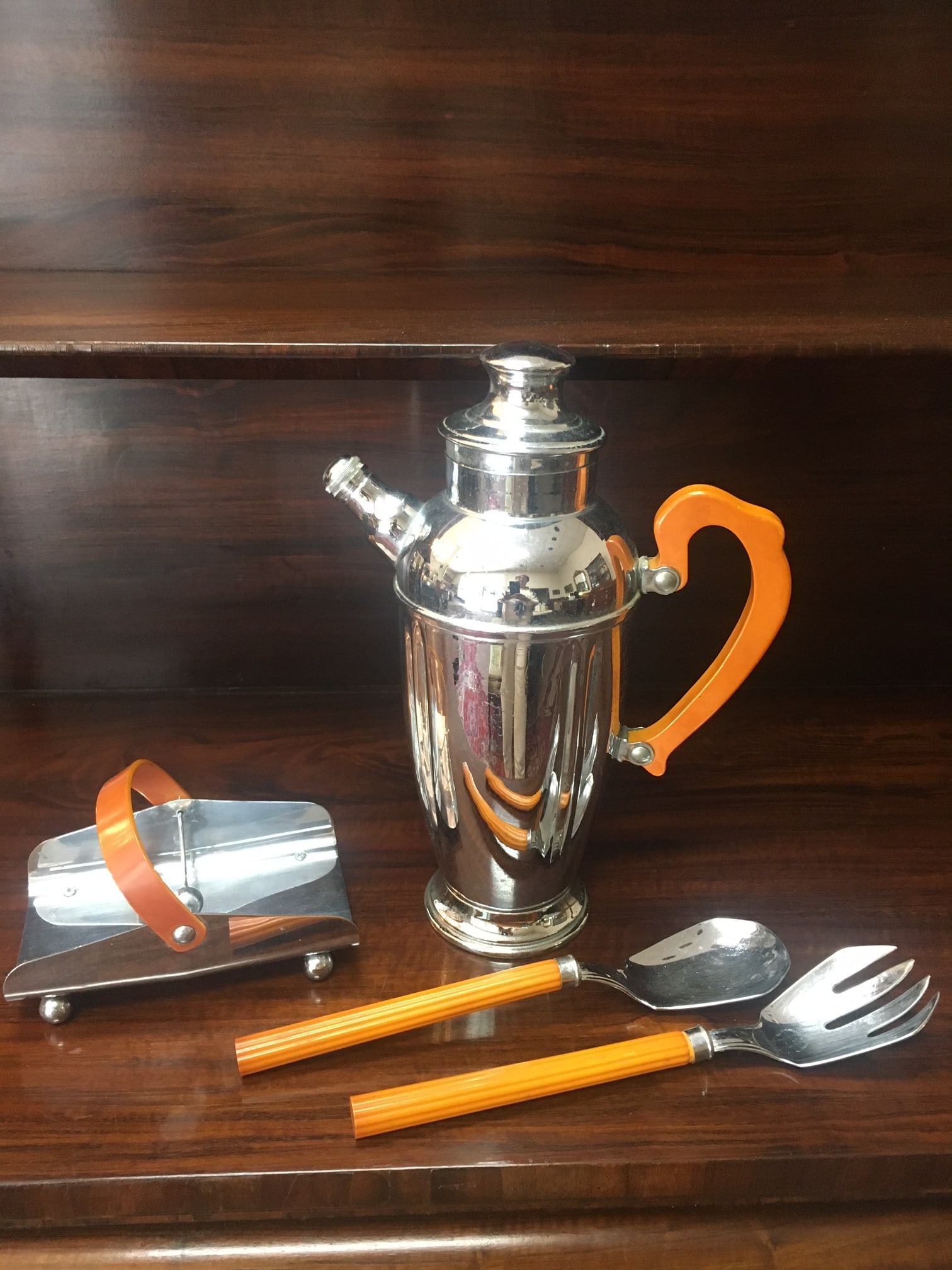 1930s Art Deco Chromium Cocktail Shaker Serving Set W/Butterscotch Bakelite Handles - 6