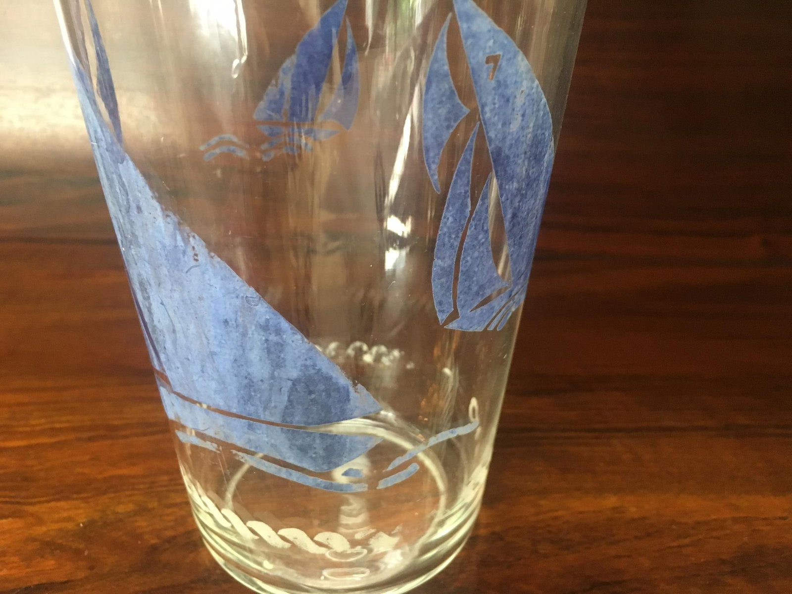 1930s Art Deco Clear Glass Cocktail Shaker With Blue Transferware Sailboat Design - 7