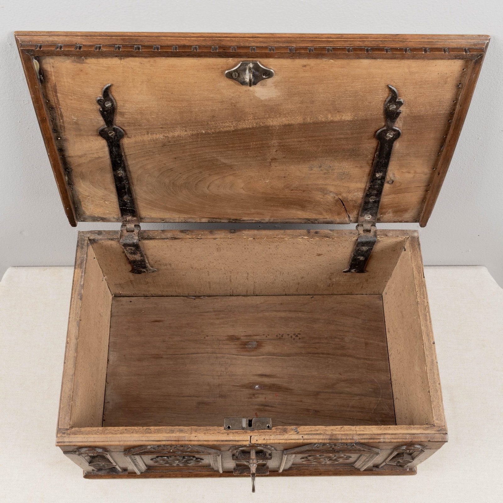 19th Century Spanish Walnut Wedding Coffer or Marriage Chest - 12
